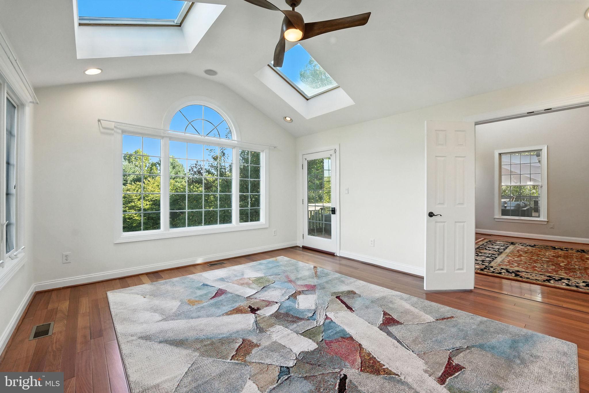 SHENSTONE - Residential