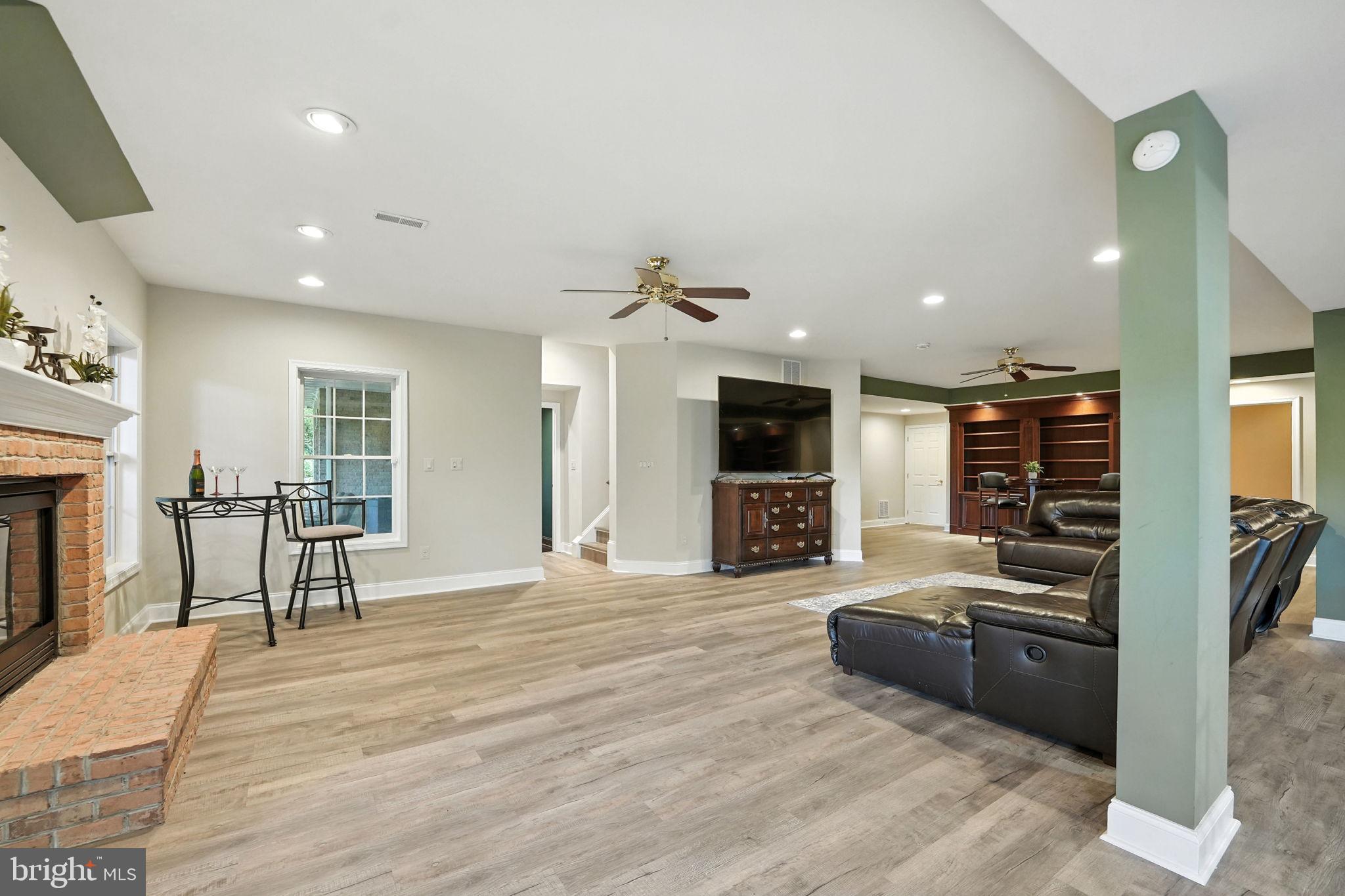 SHENSTONE - Residential