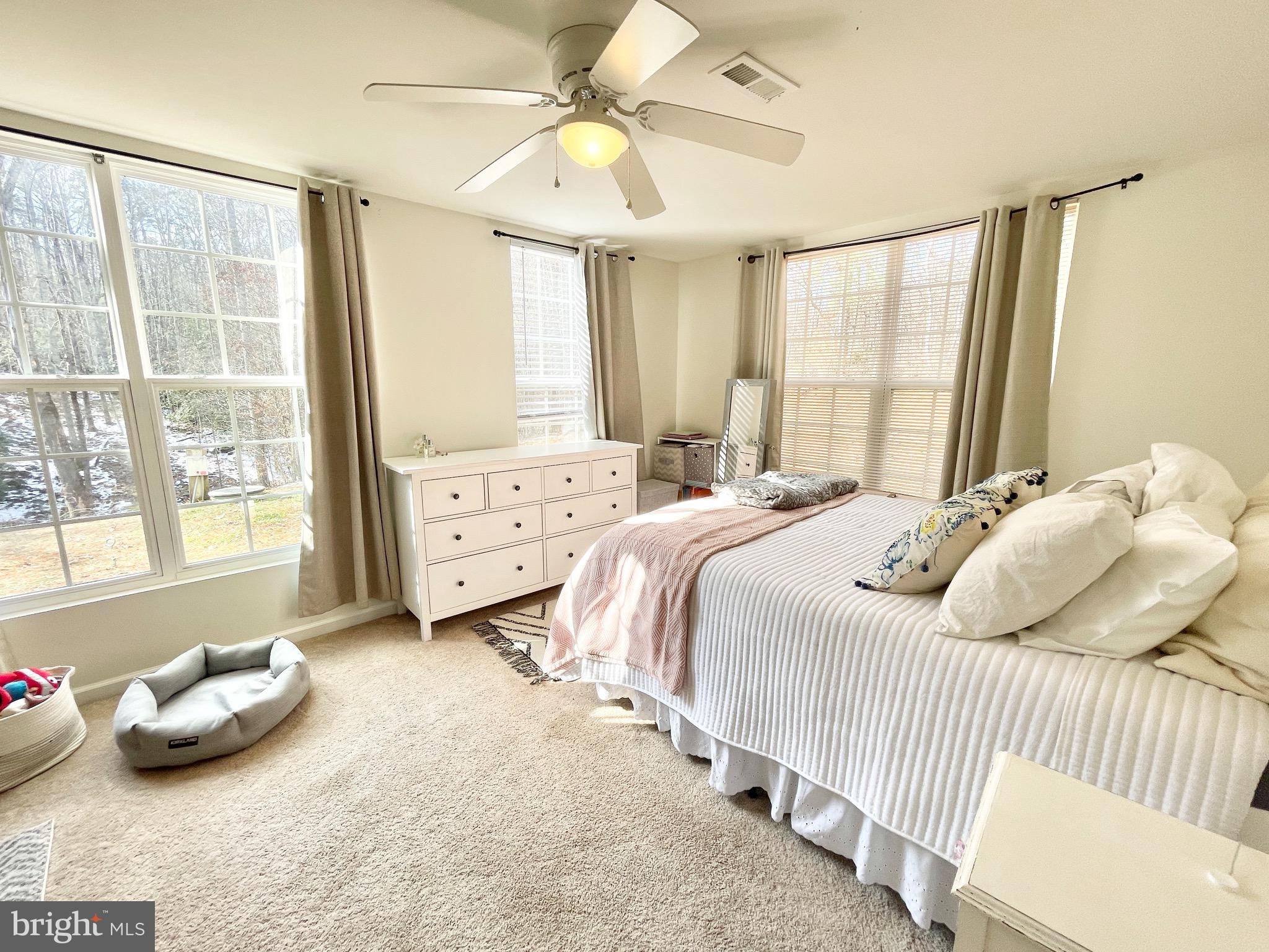 TWIN LAKES ESTATES - Residential