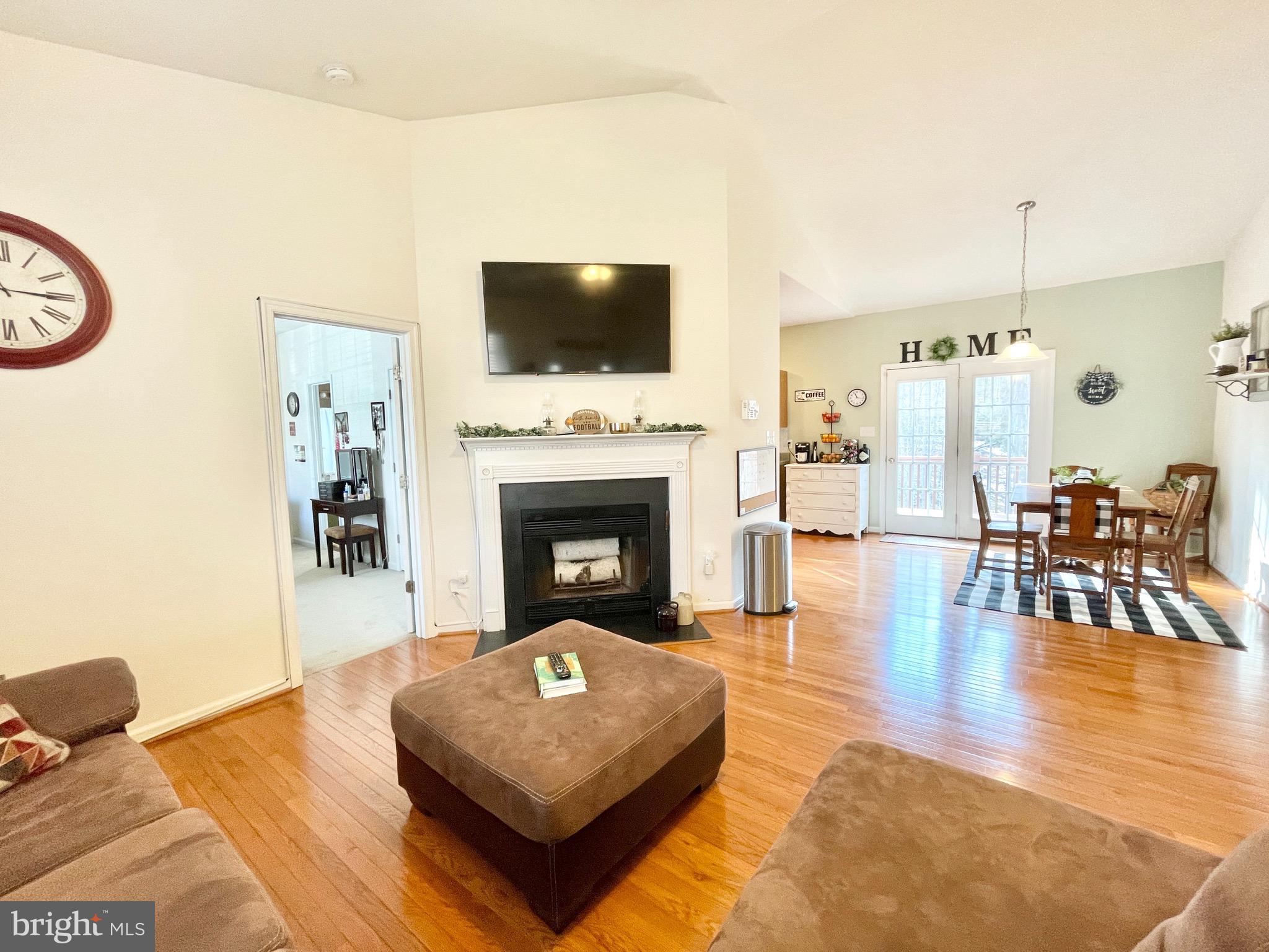 TWIN LAKES ESTATES - Residential