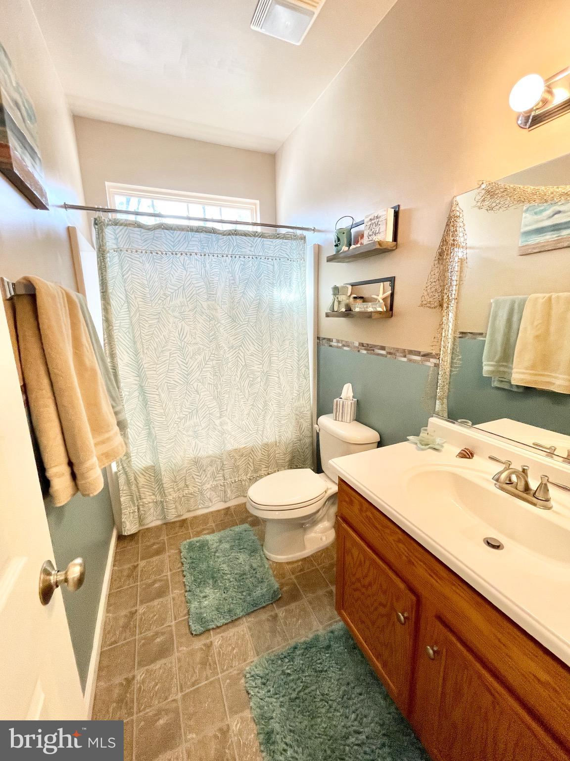 TWIN LAKES ESTATES - Residential