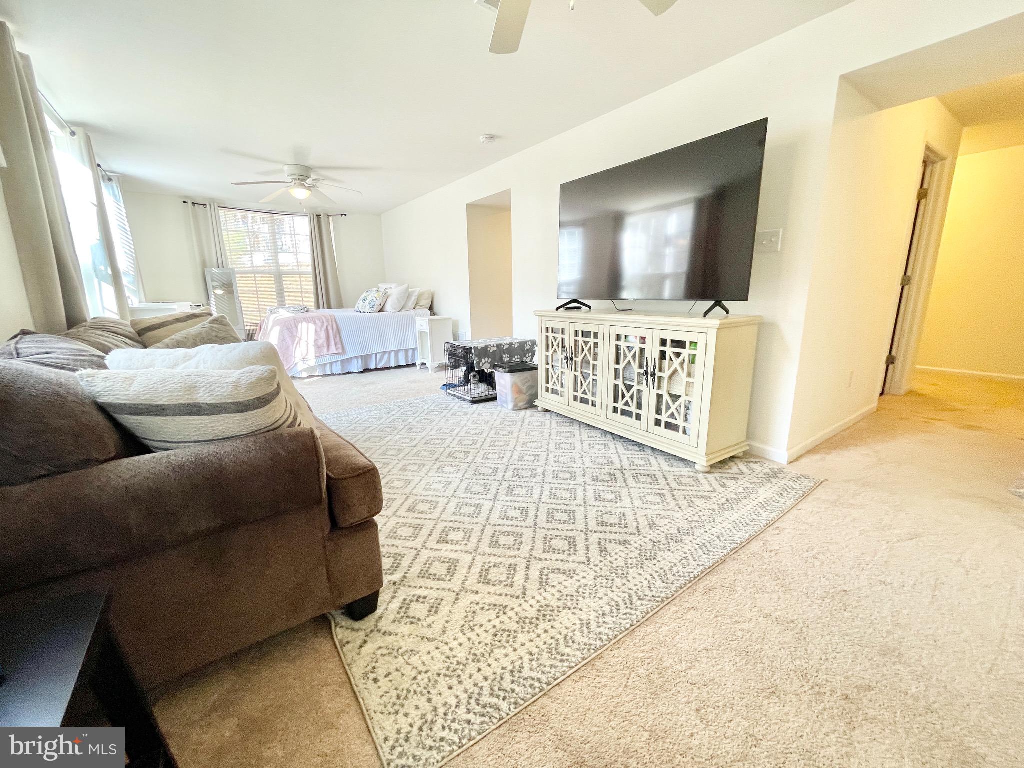 TWIN LAKES ESTATES - Residential