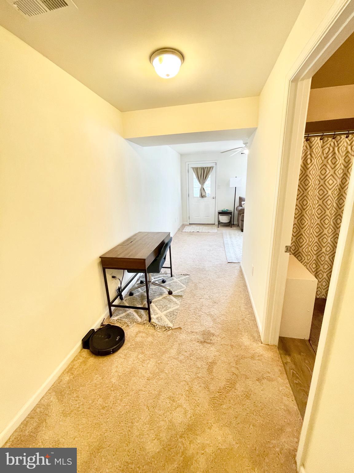 TWIN LAKES ESTATES - Residential