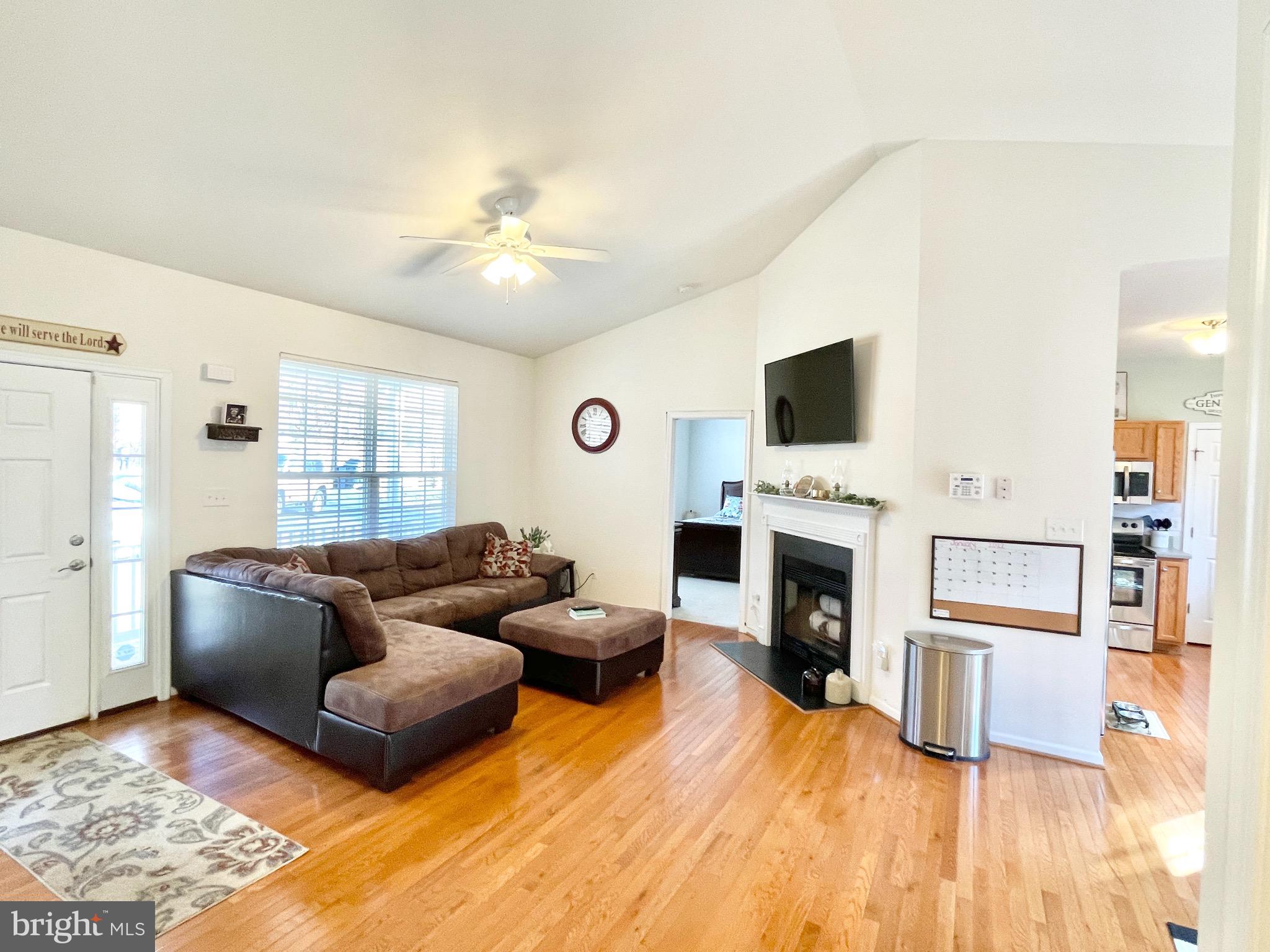 TWIN LAKES ESTATES - Residential