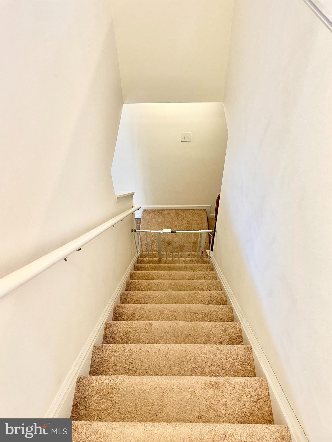 TWIN LAKES ESTATES - Residential