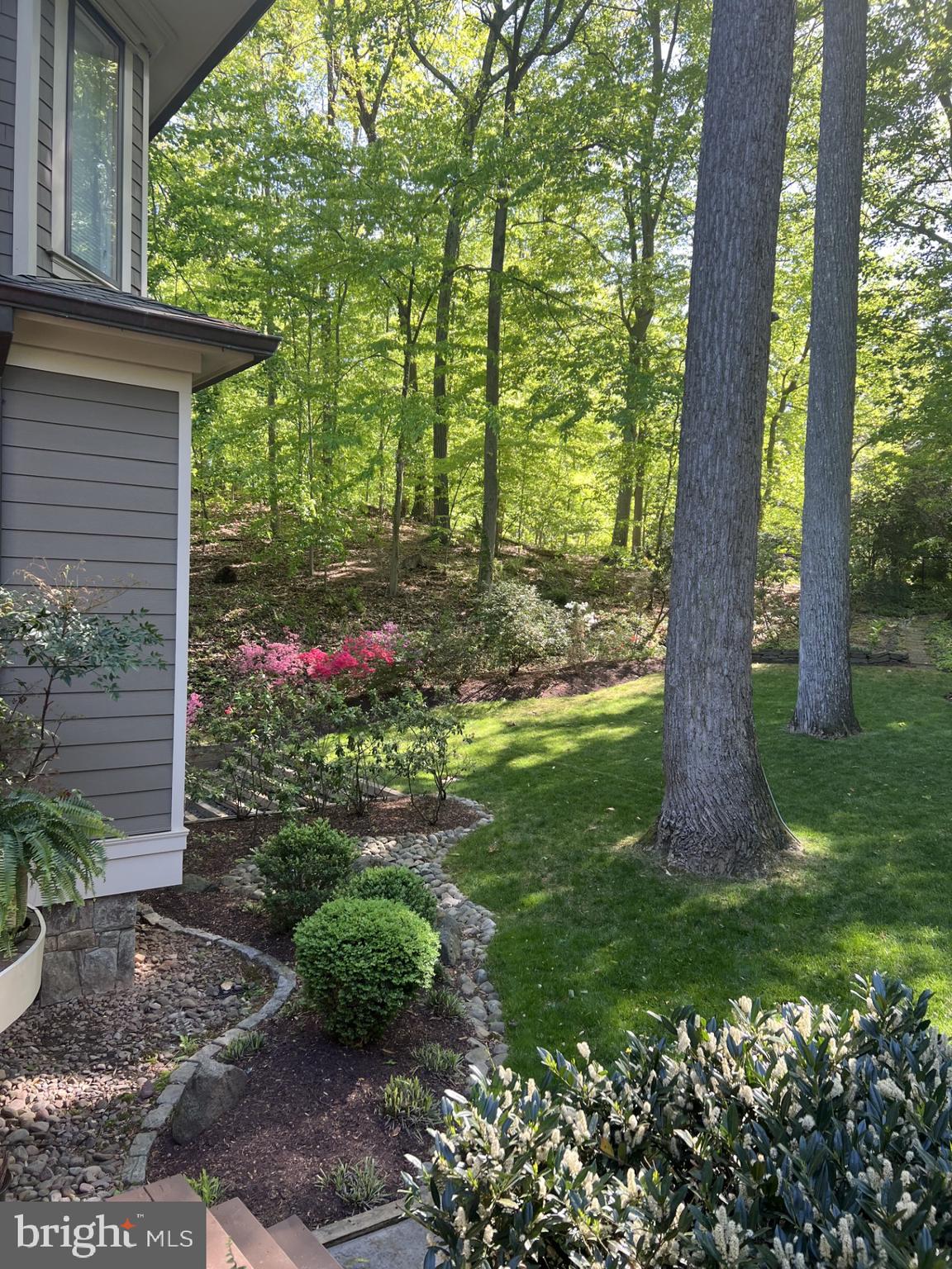 BANNOCKBURN ESTATES - Residential