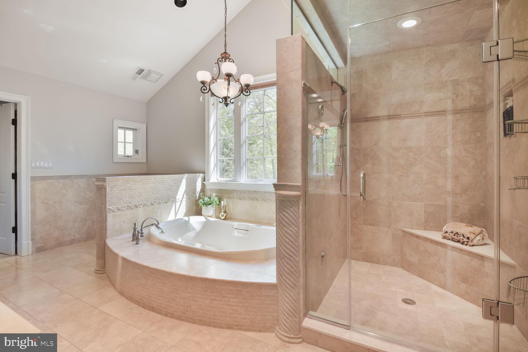 BANNOCKBURN ESTATES - Residential