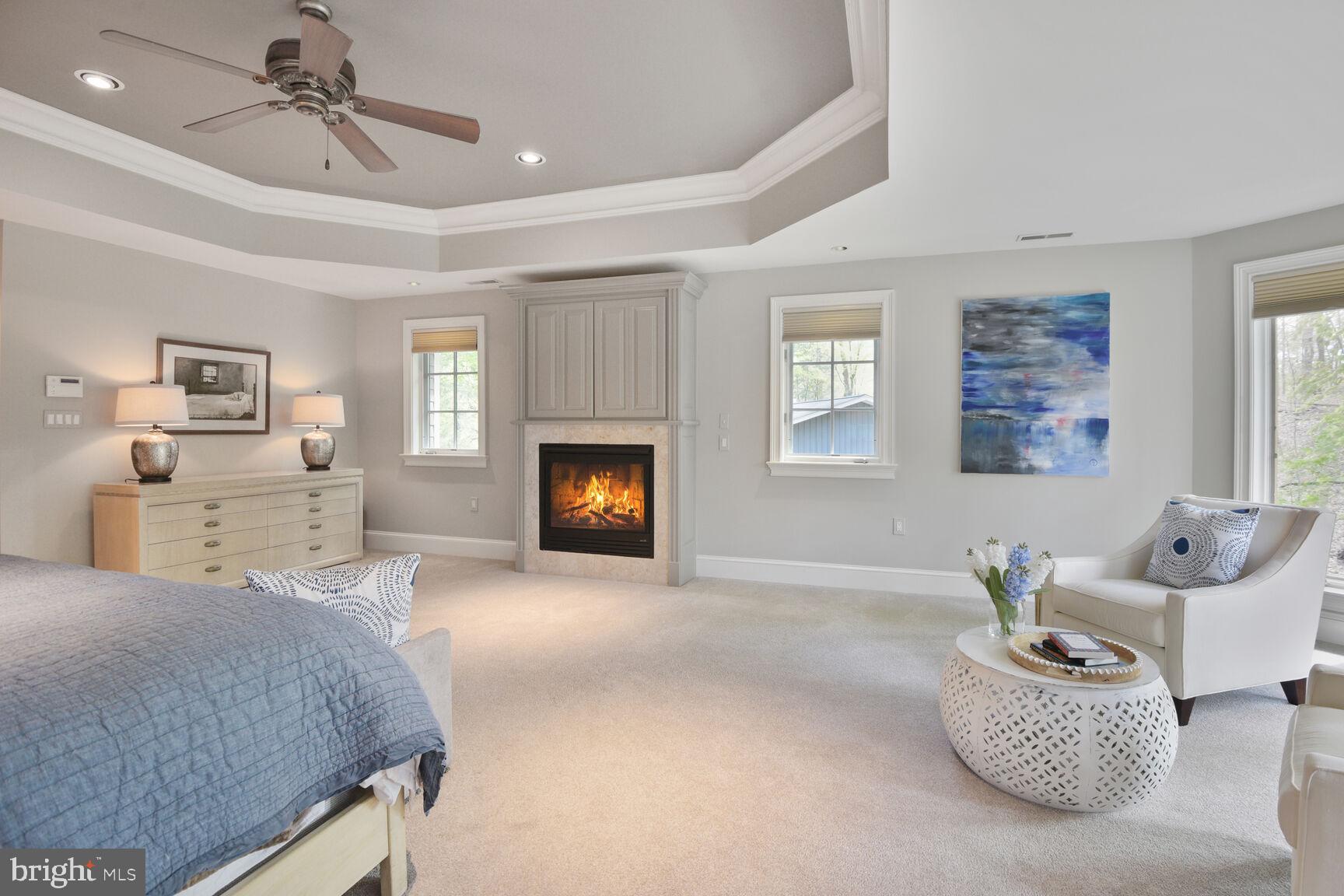 BANNOCKBURN ESTATES - Residential