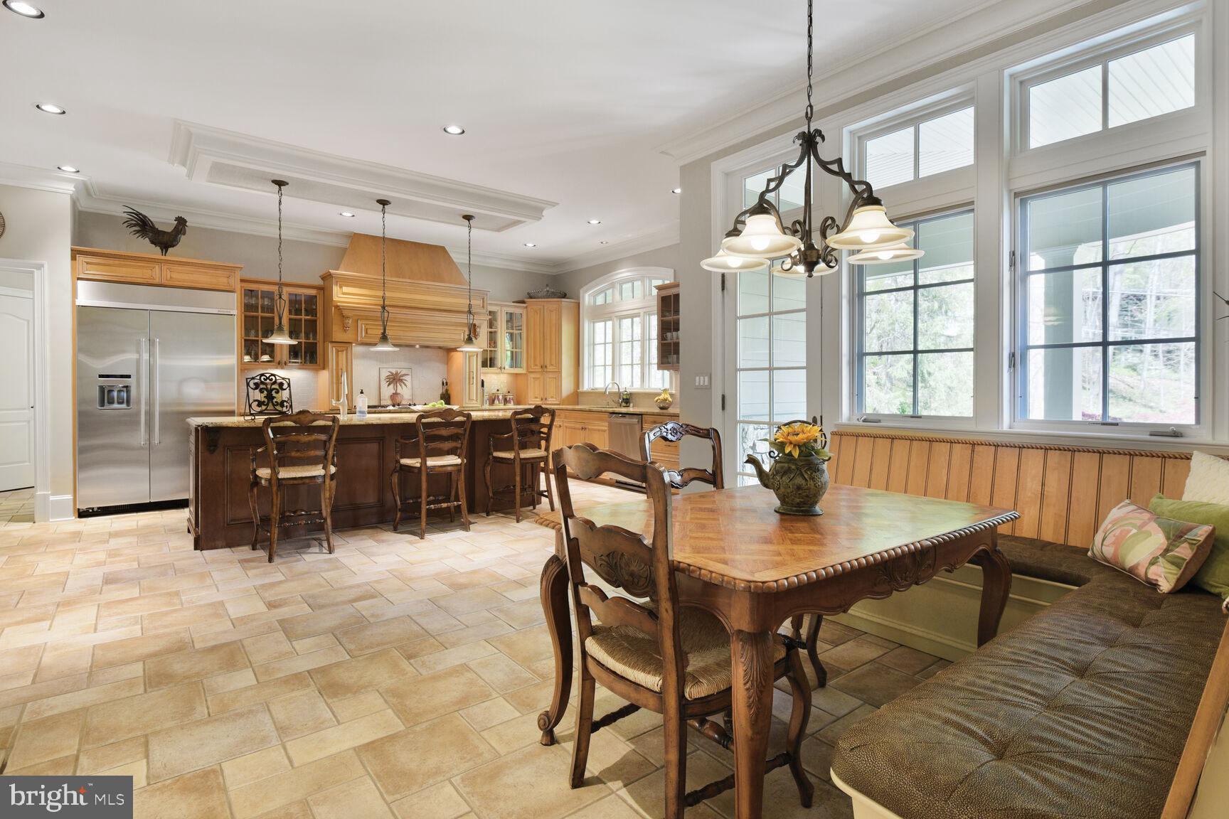 BANNOCKBURN ESTATES - Residential