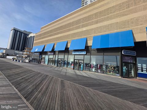 Photo of 3101 Bdwk R21, ATLANTIC CITY, NJ 08401 (MLS # NJAC2022092)
