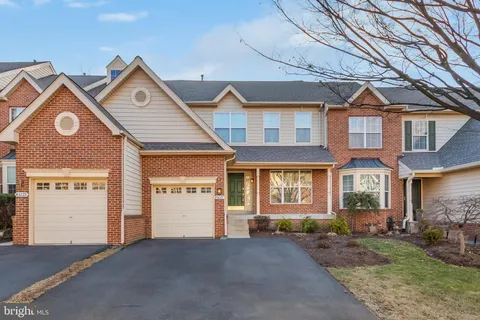 43227 Baltusrol Terrace, Ashburn, VA MLS: VALO2113722