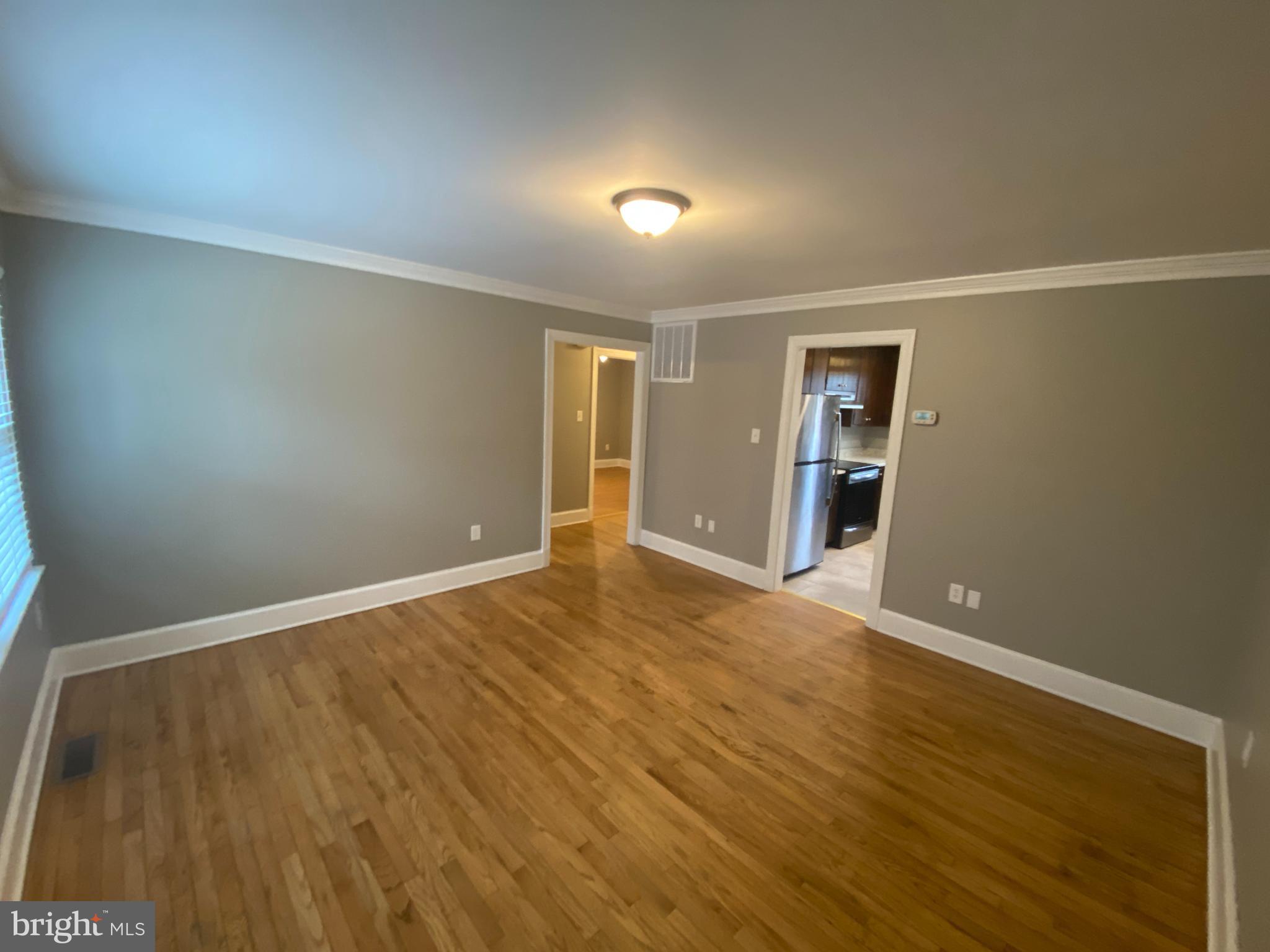 ELLIOT - Residential Lease