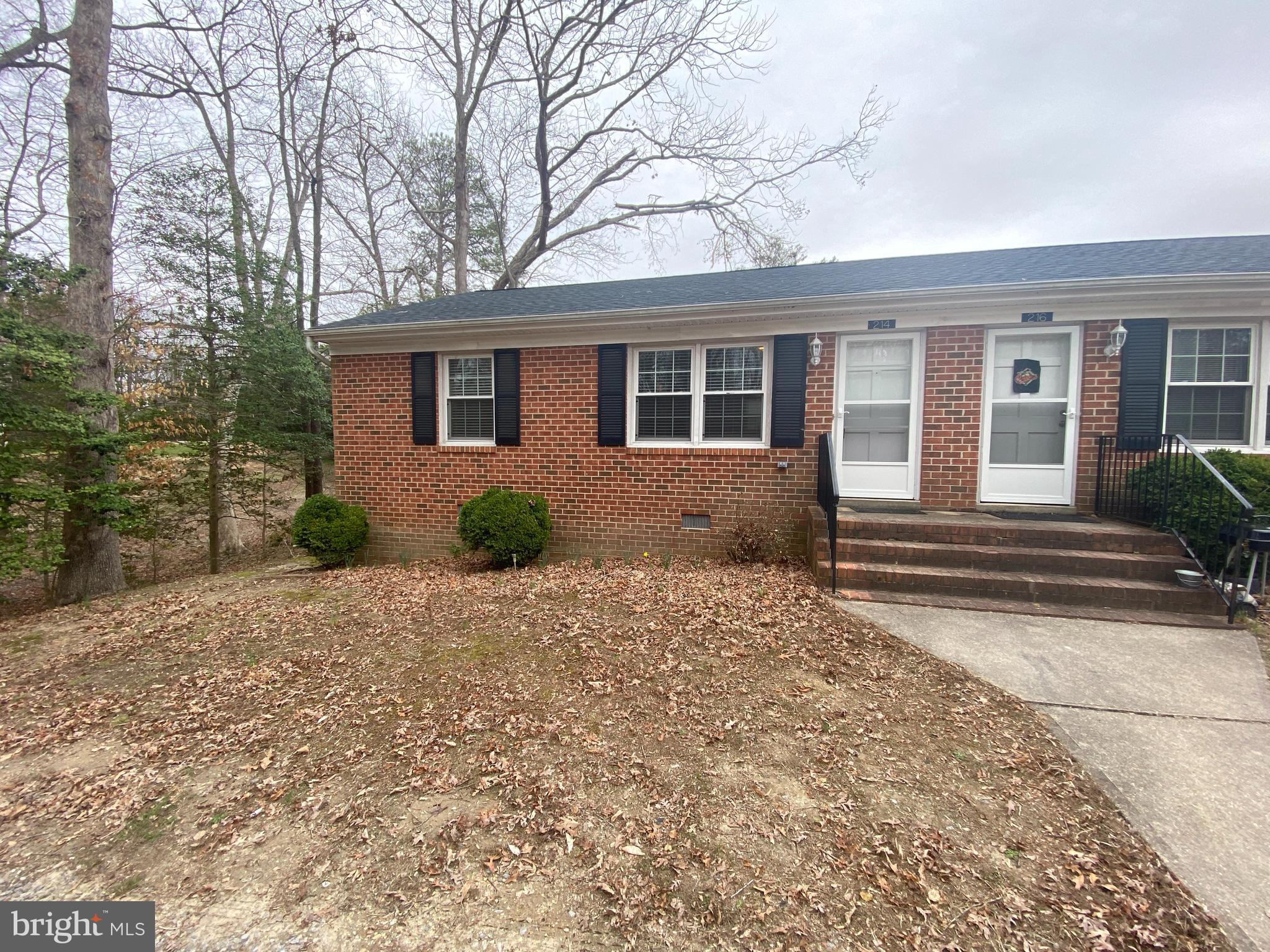 ELLIOT - Residential Lease