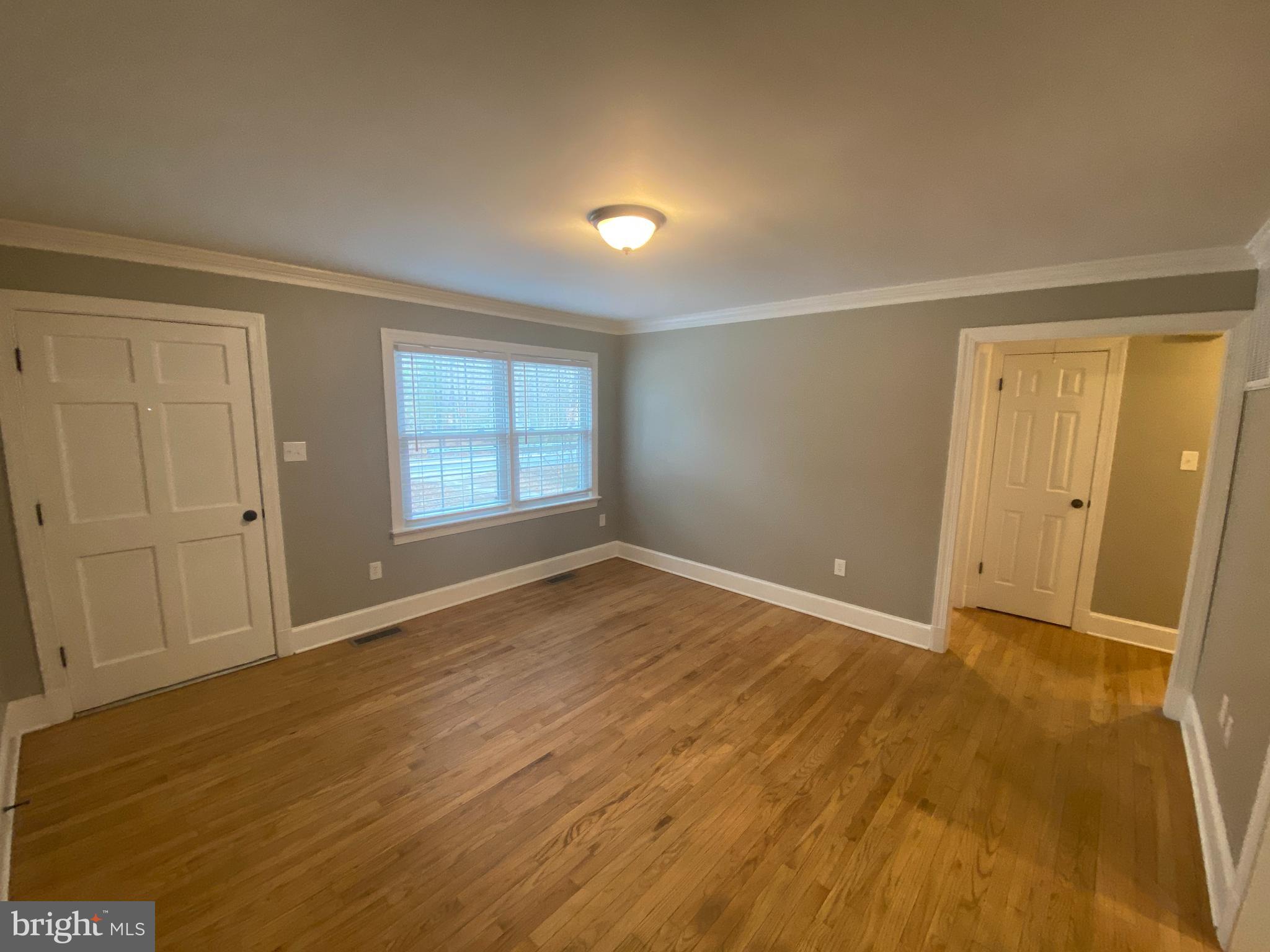 ELLIOT - Residential Lease