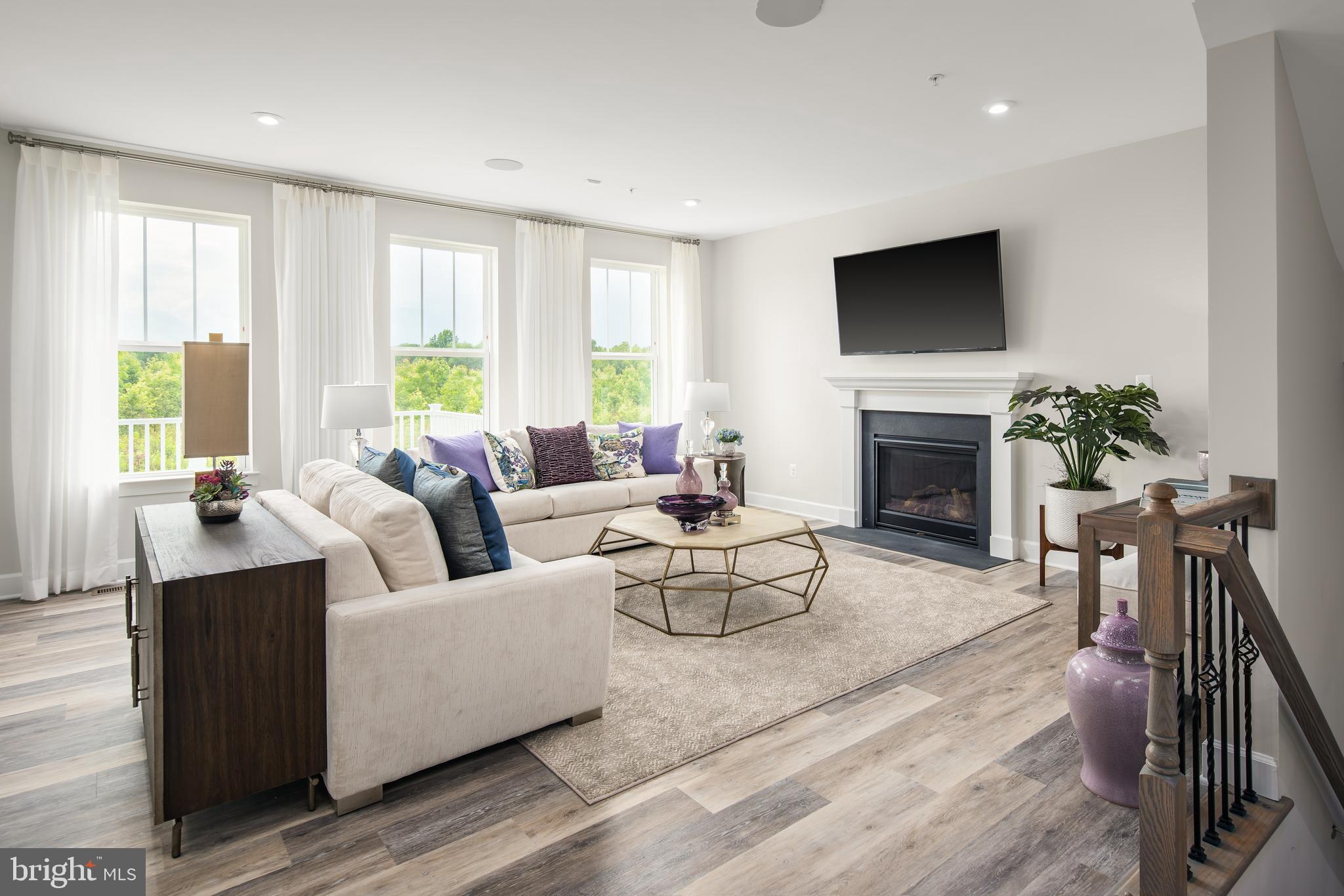 BENSVILLE CROSSING - Residential