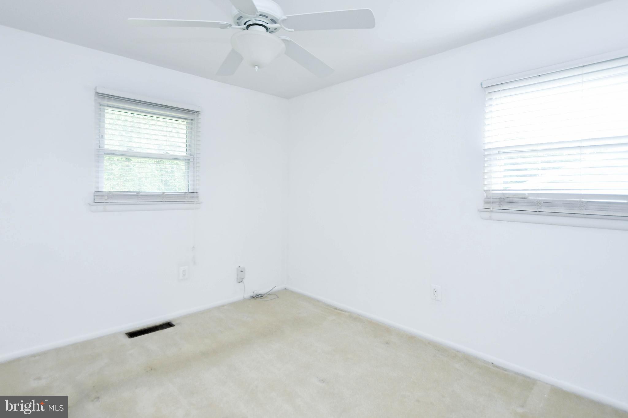 GLENARDEN WOODS - Residential