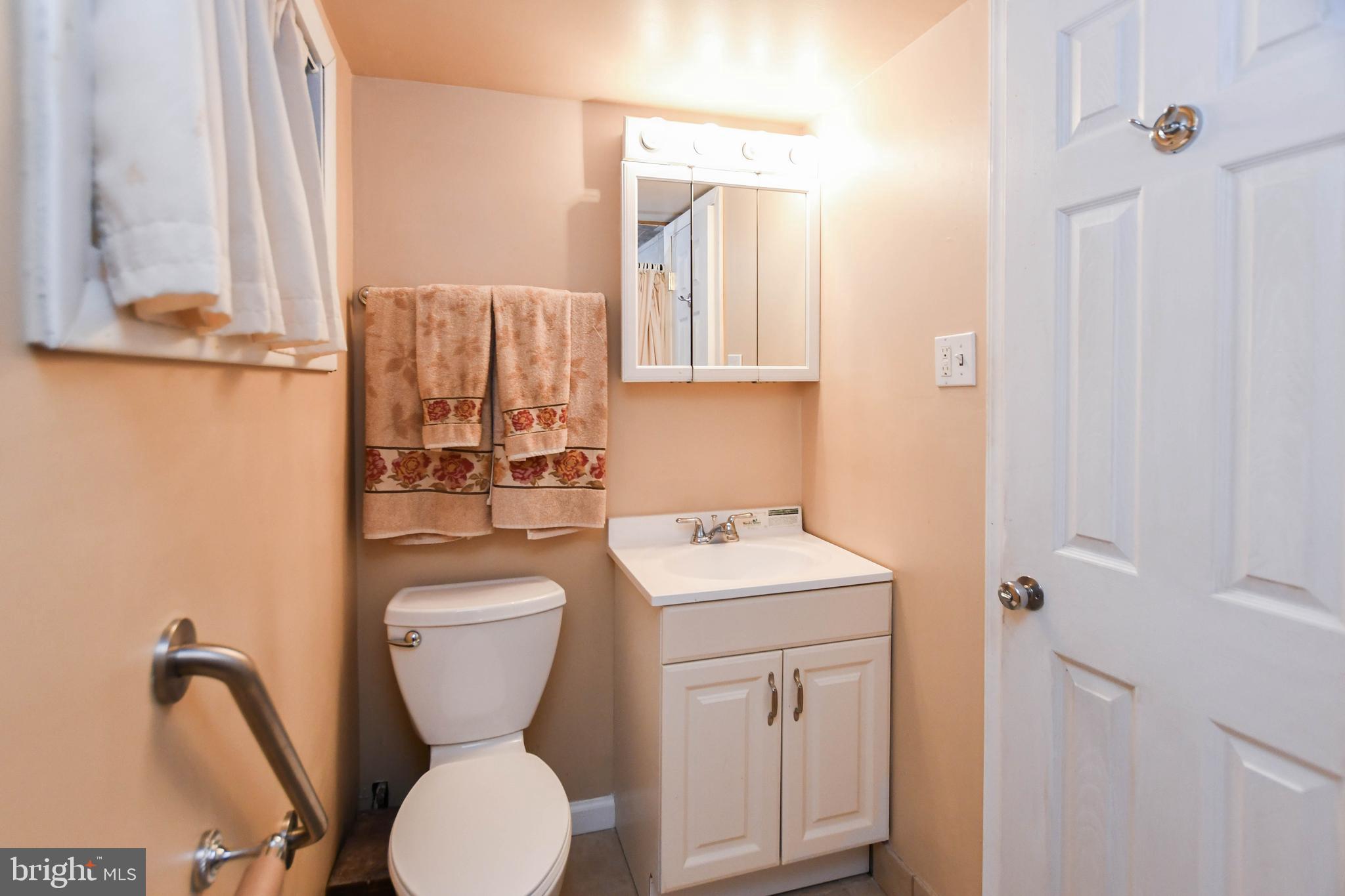 GLENARDEN WOODS - Residential