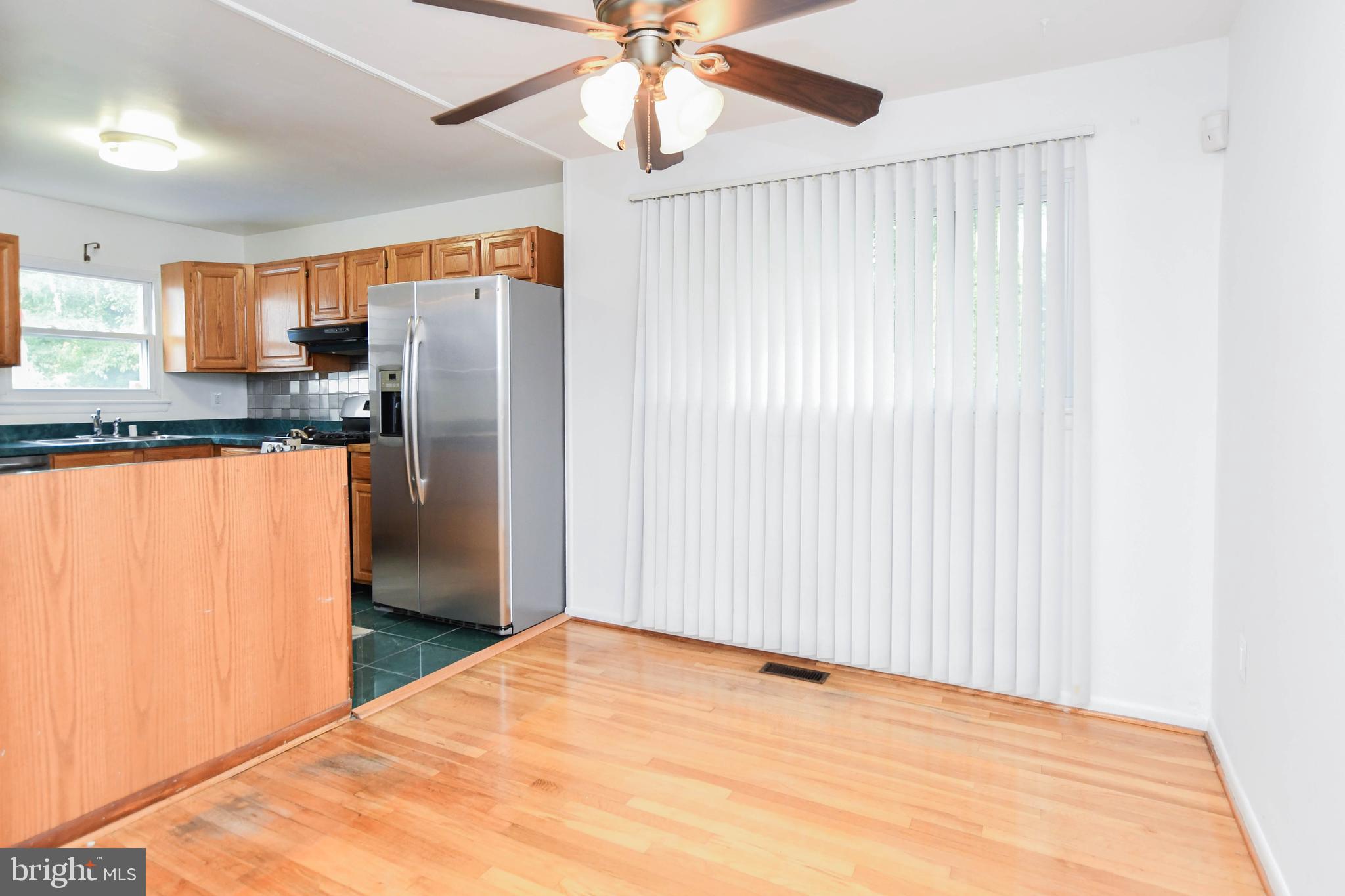 GLENARDEN WOODS - Residential