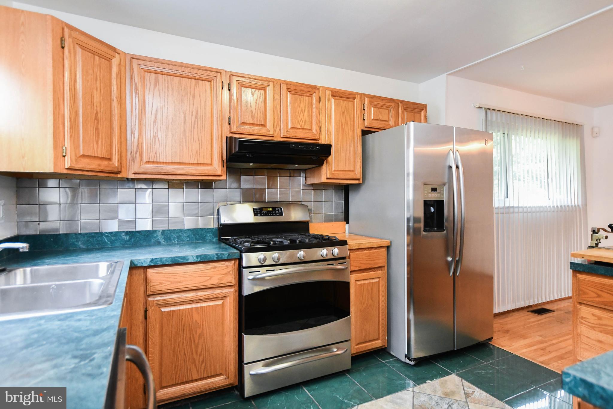 GLENARDEN WOODS - Residential