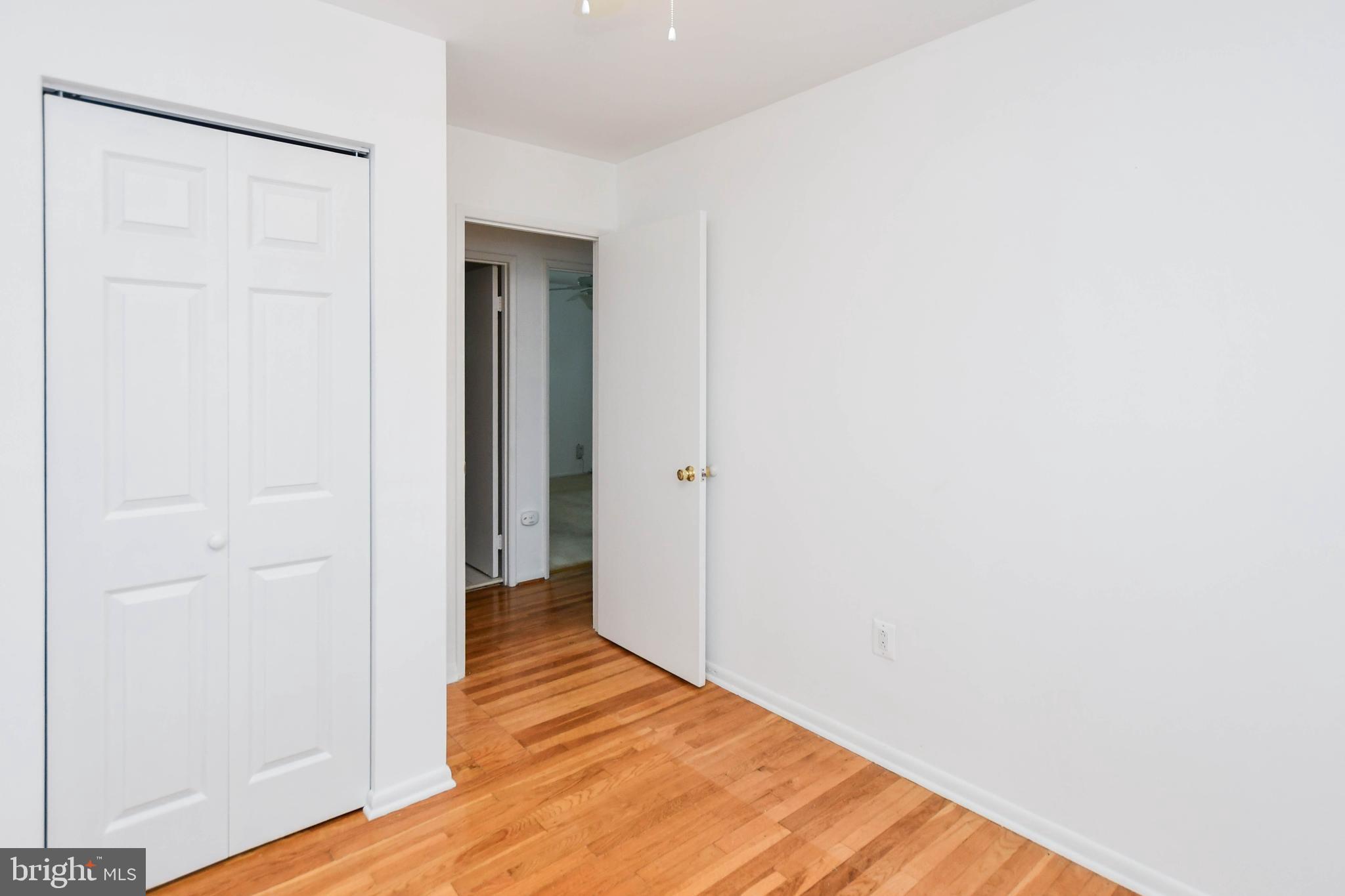 GLENARDEN WOODS - Residential