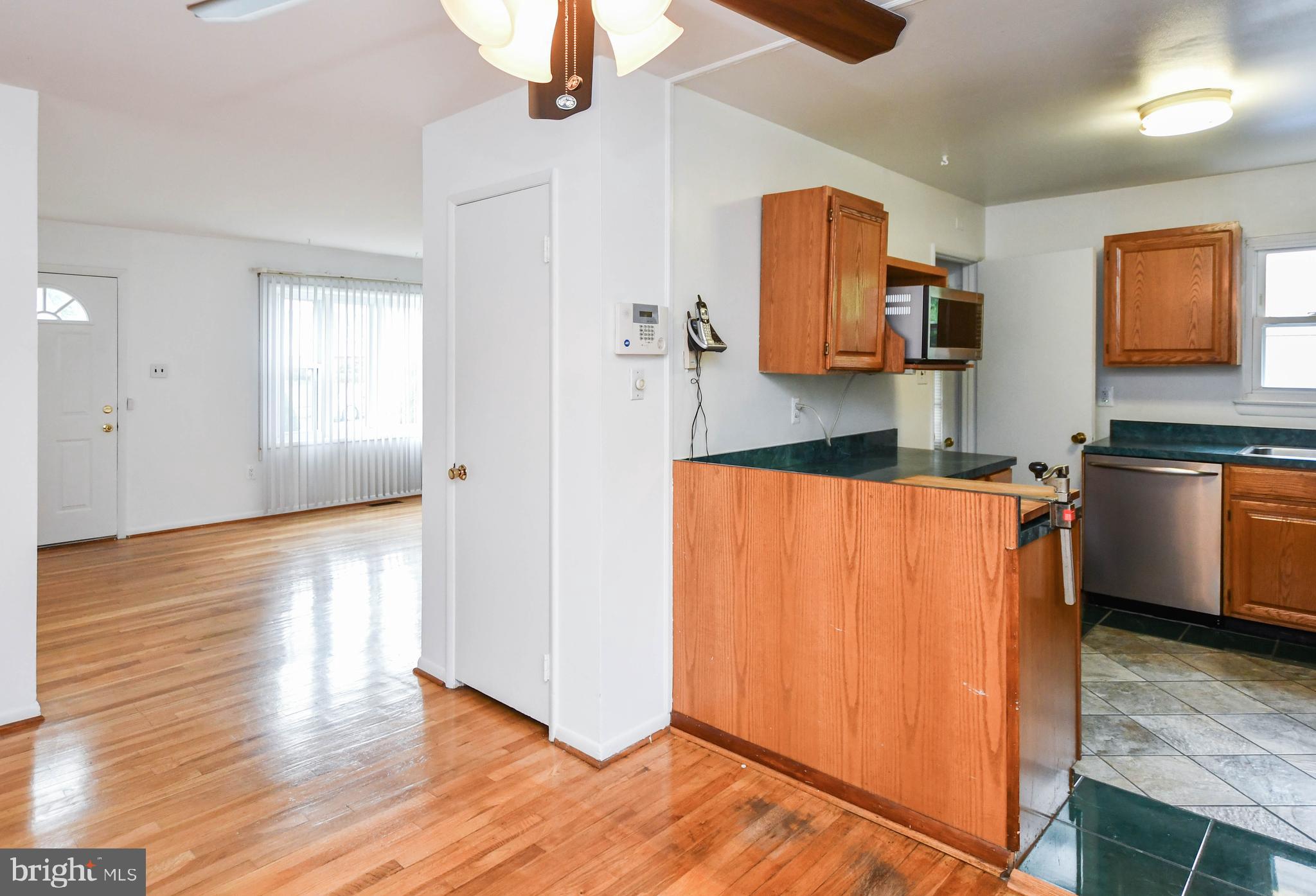 GLENARDEN WOODS - Residential