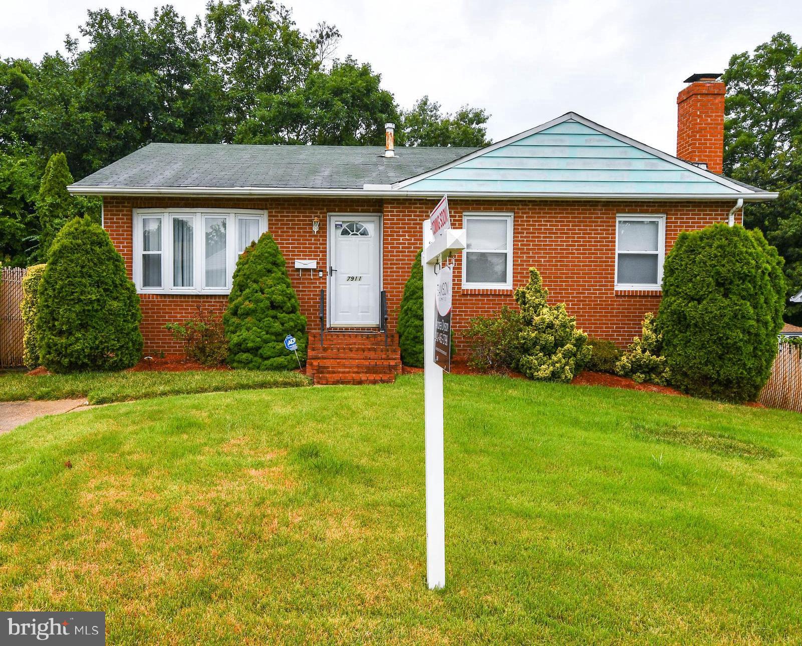 GLENARDEN WOODS - Residential