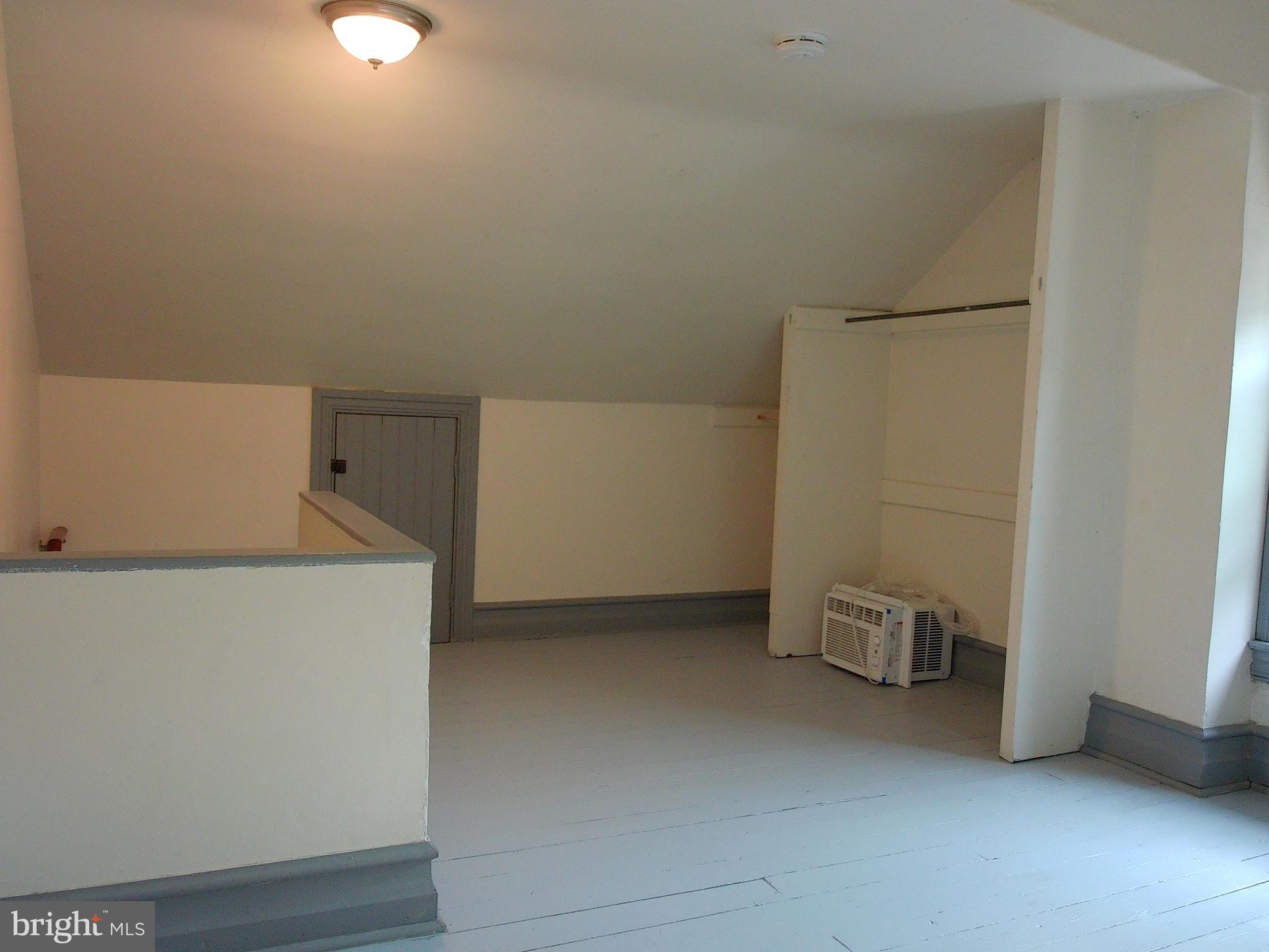 POTTSTOWN - Residential