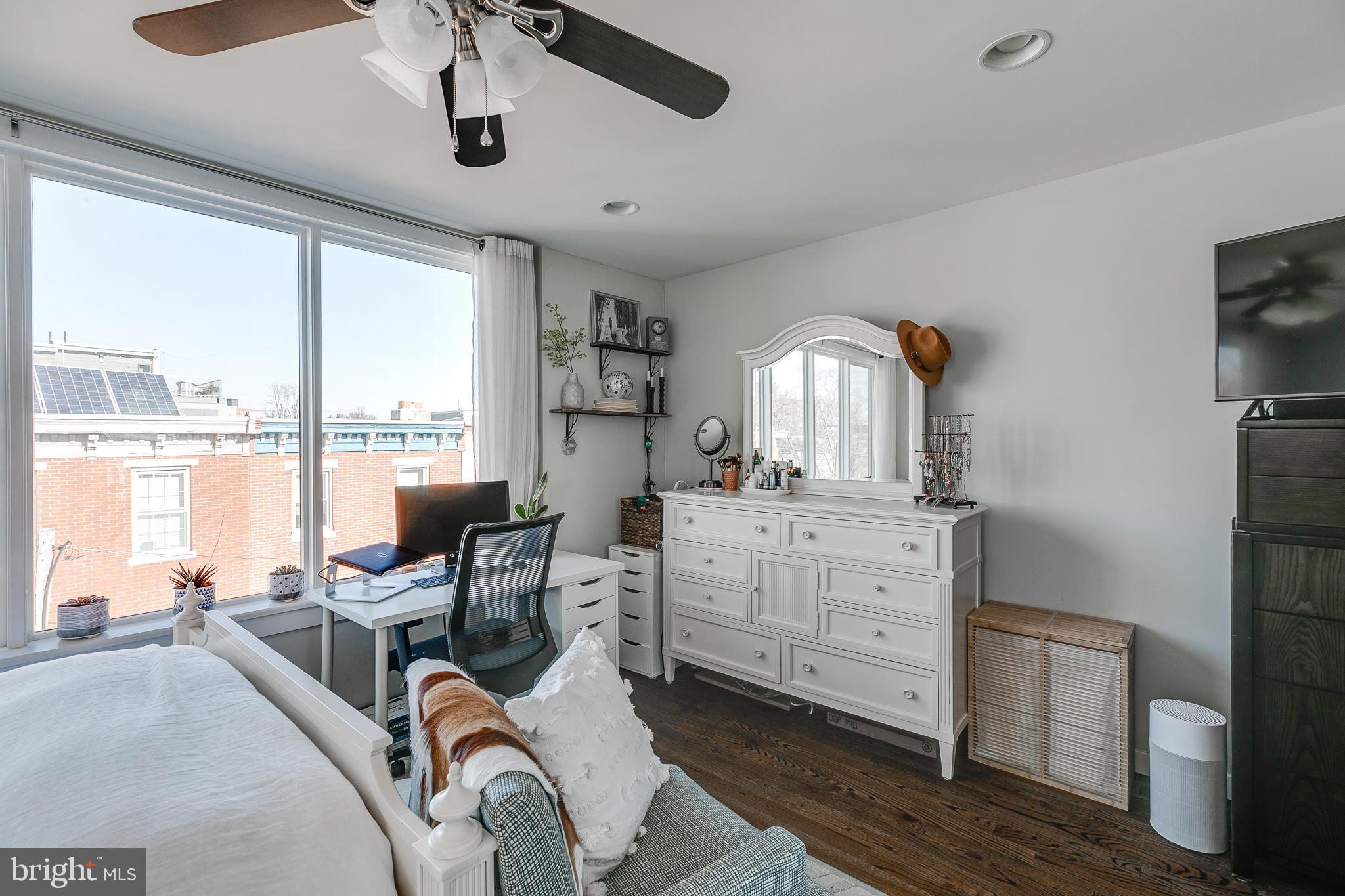 FRANCISVILLE - Residential