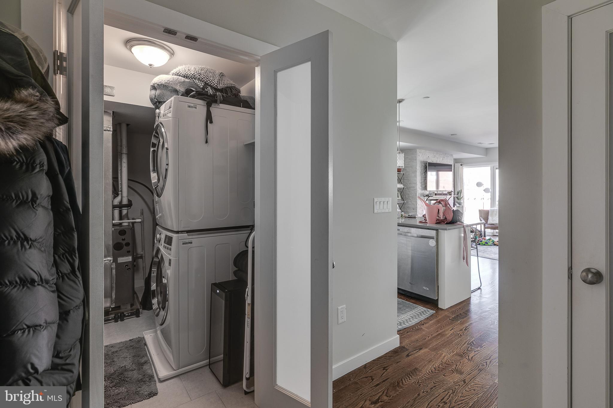 FRANCISVILLE - Residential