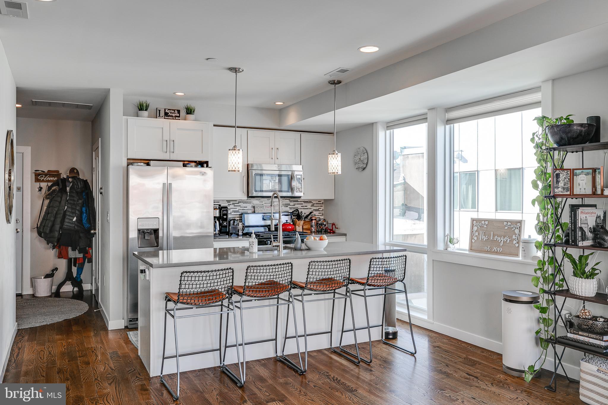 FRANCISVILLE - Residential