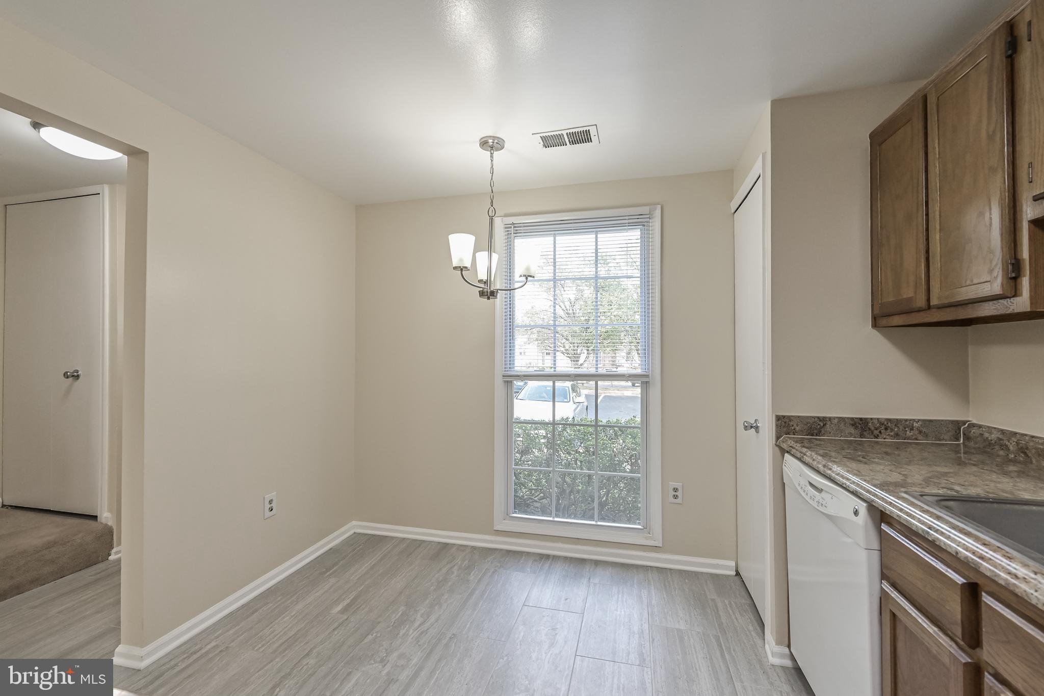 NEWGATE - Residential Lease