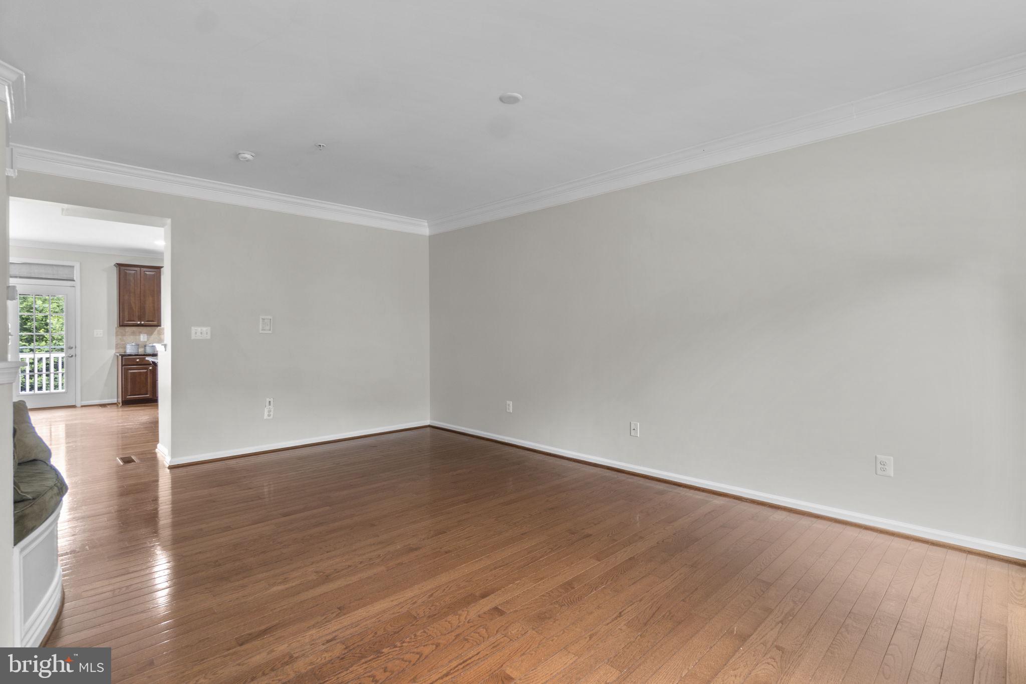 RAINCLIFFE CENTER - Residential