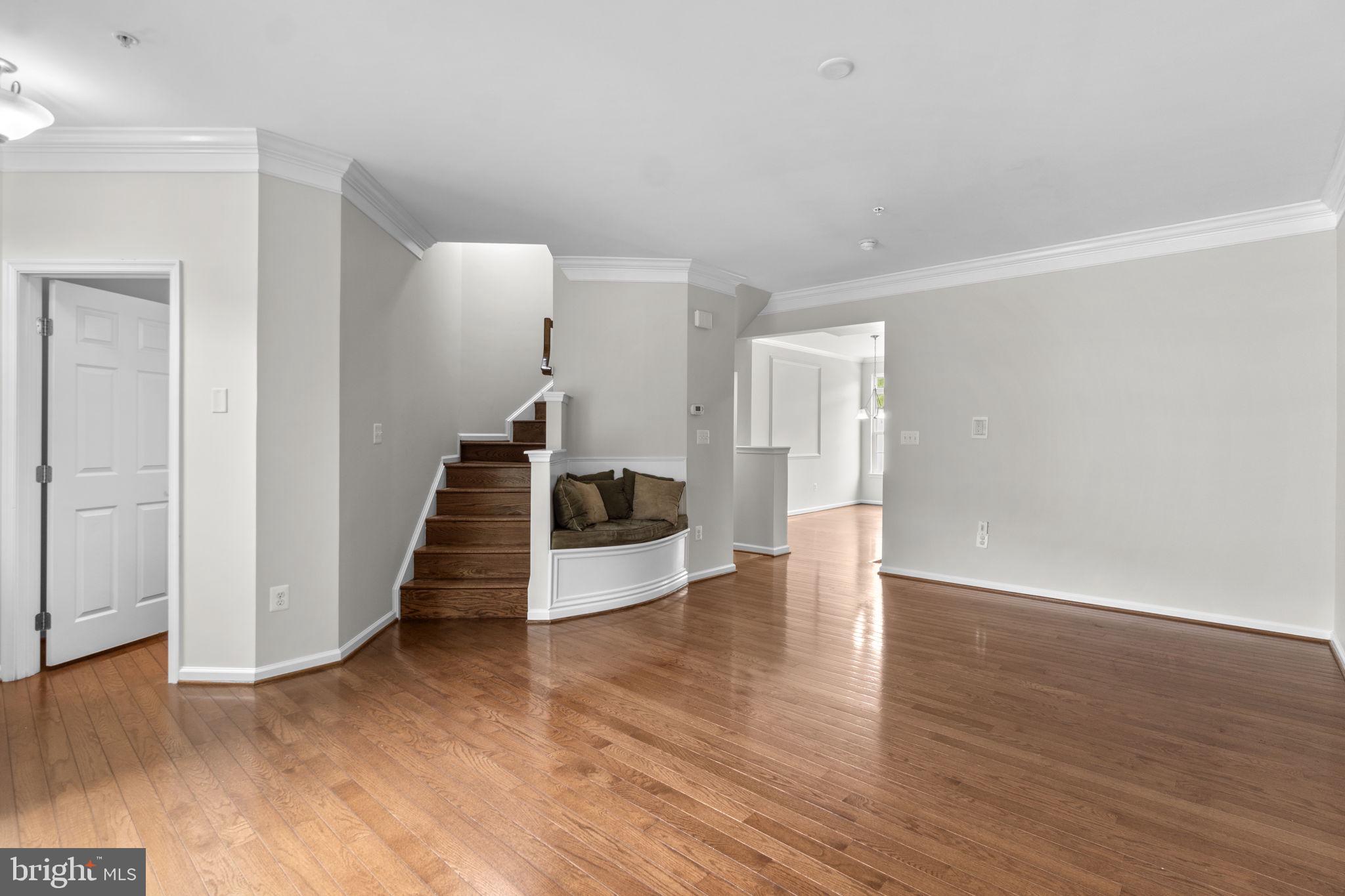 RAINCLIFFE CENTER - Residential