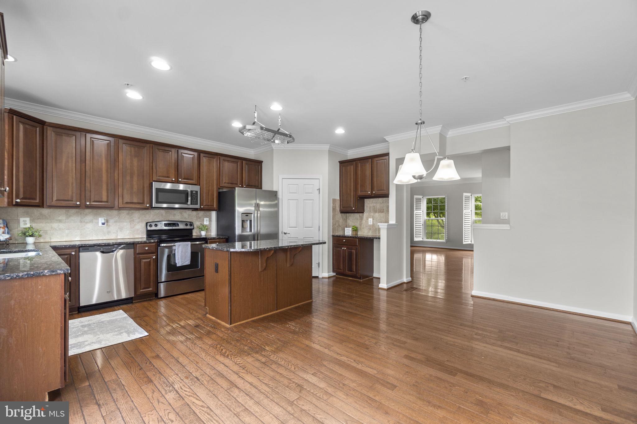 RAINCLIFFE CENTER - Residential