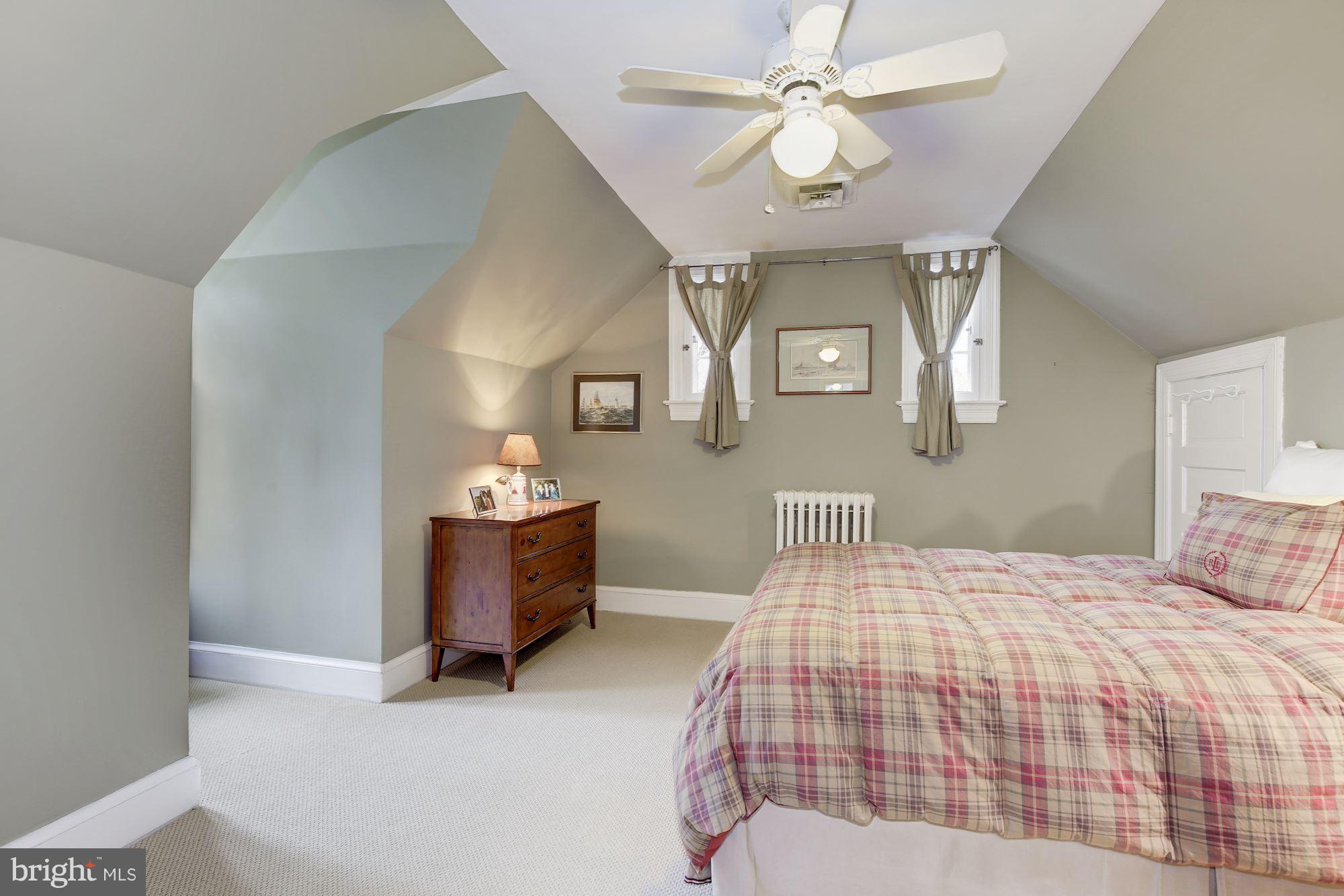 CHEVY CHASE VILLAGE - Residential