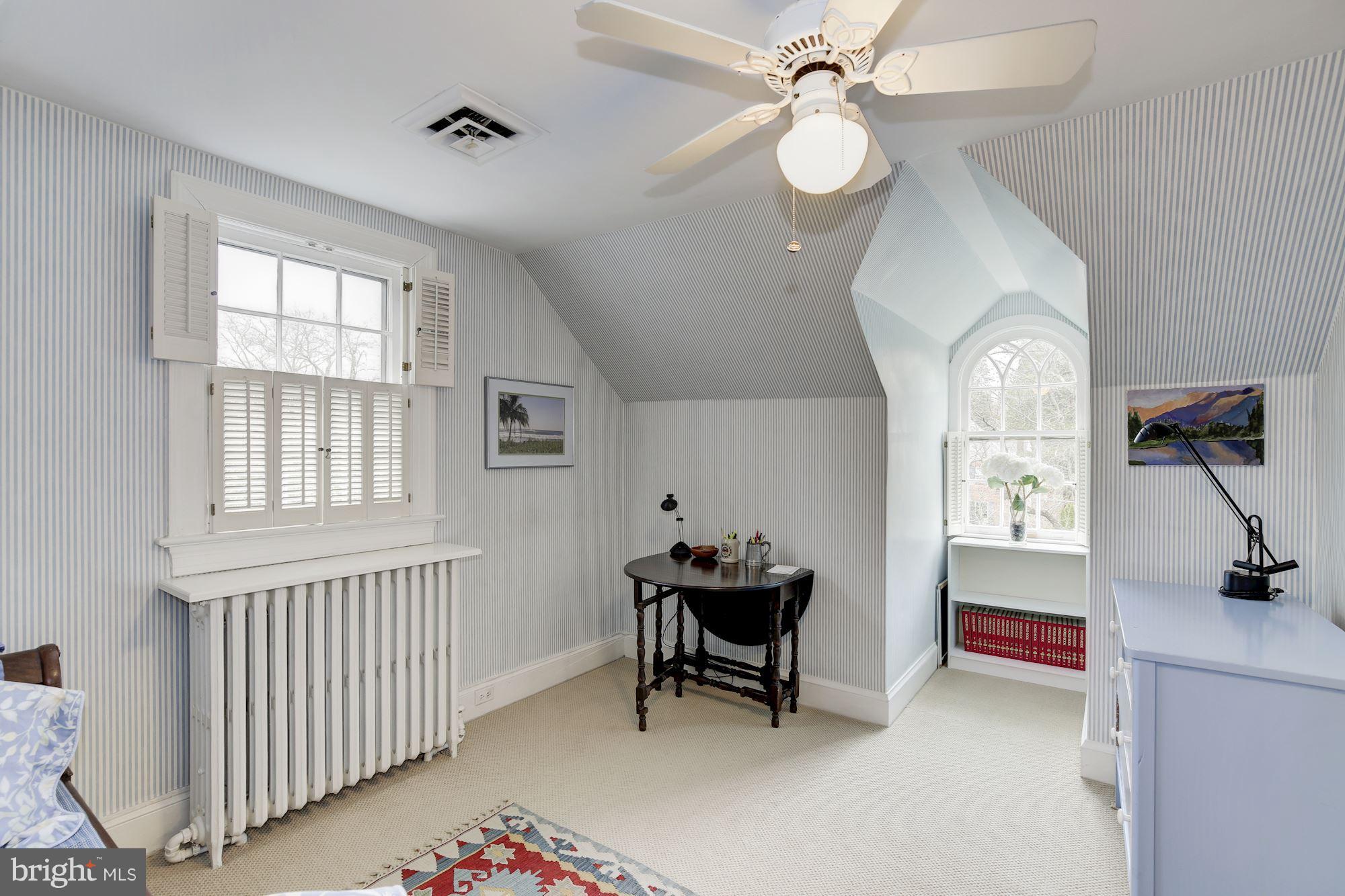 CHEVY CHASE VILLAGE - Residential