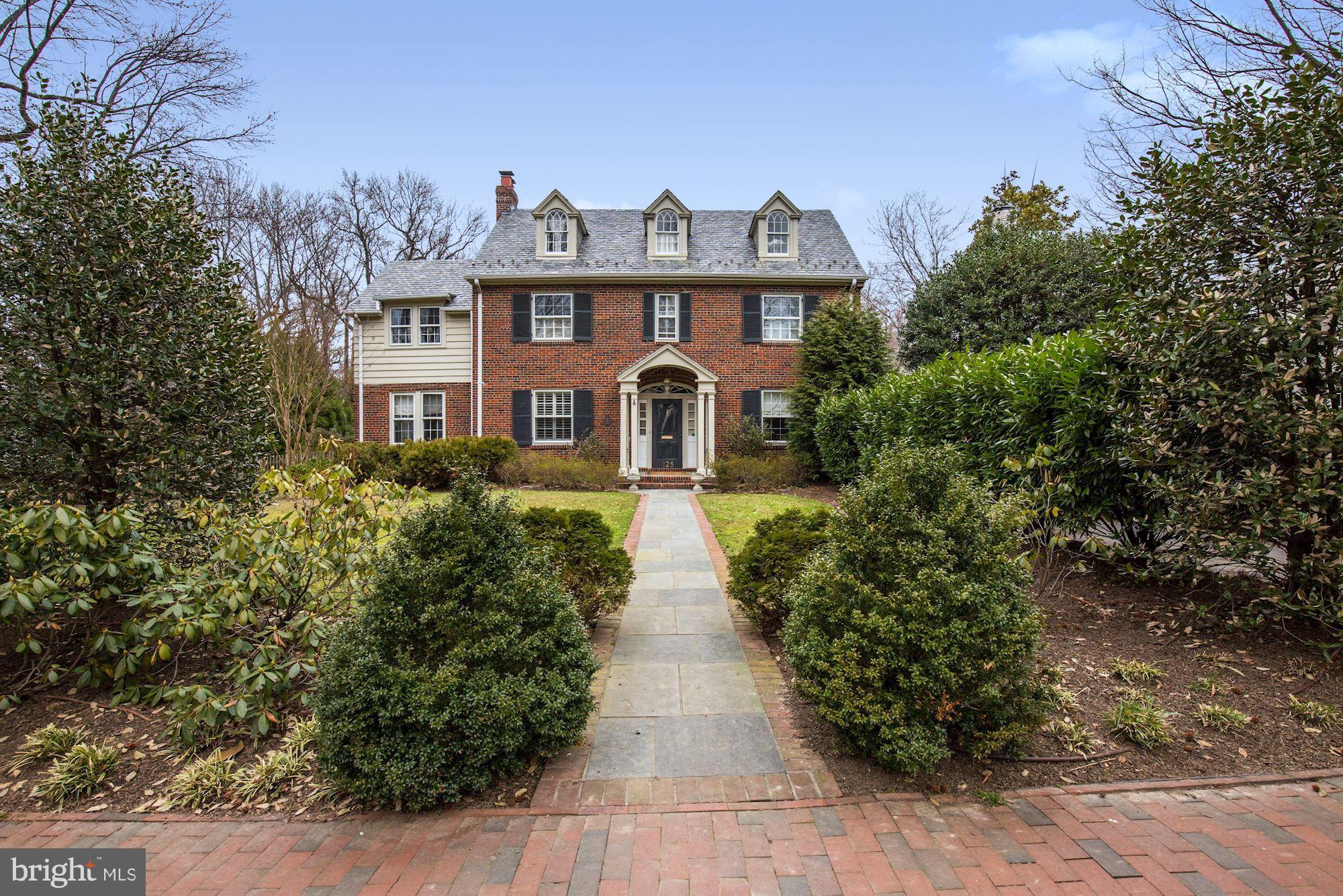 CHEVY CHASE VILLAGE - Residential