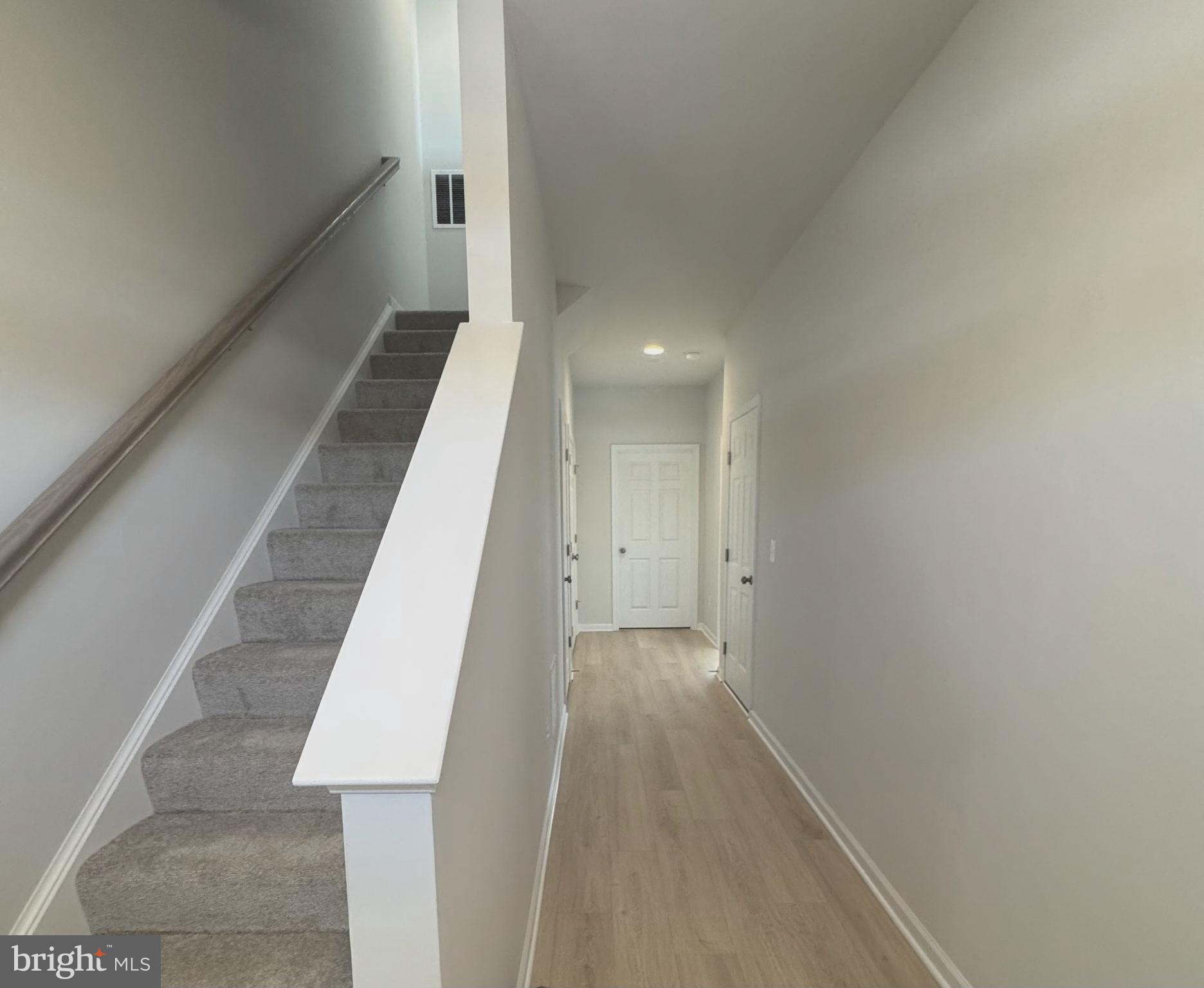 100 FLAXEN MANE COURT