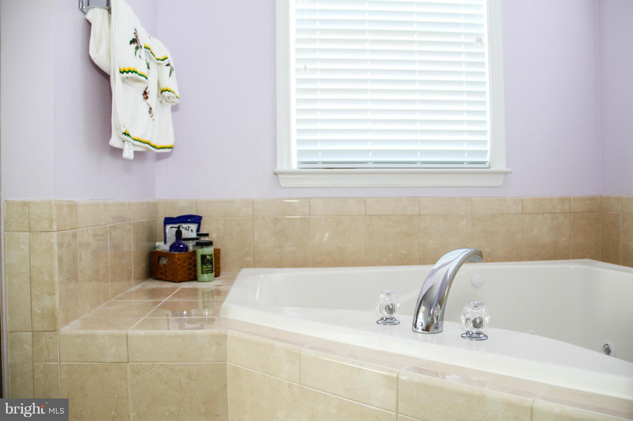 SPRUCE HILL ESTATES - Residential