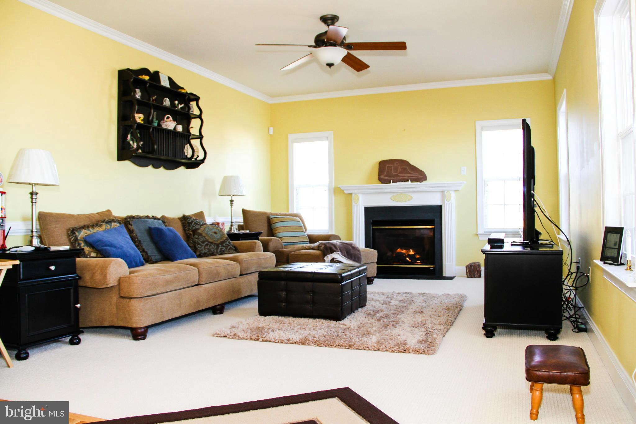 SPRUCE HILL ESTATES - Residential