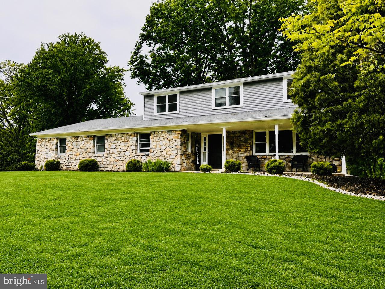 1324 UNIVERSITY DRIVE