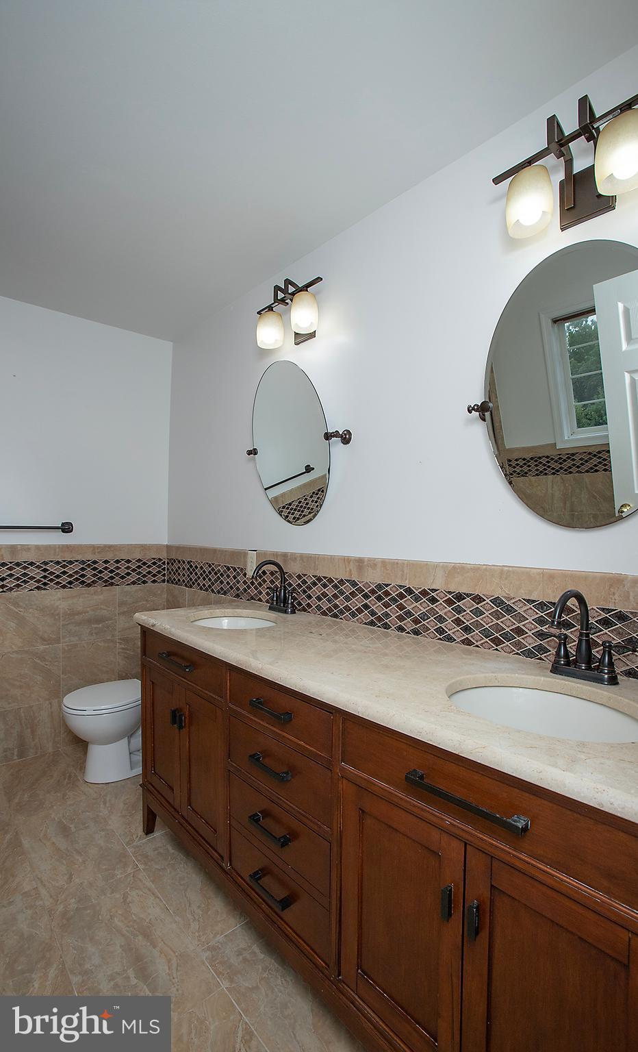 TOWNES AT CROSS CREEK - Residential