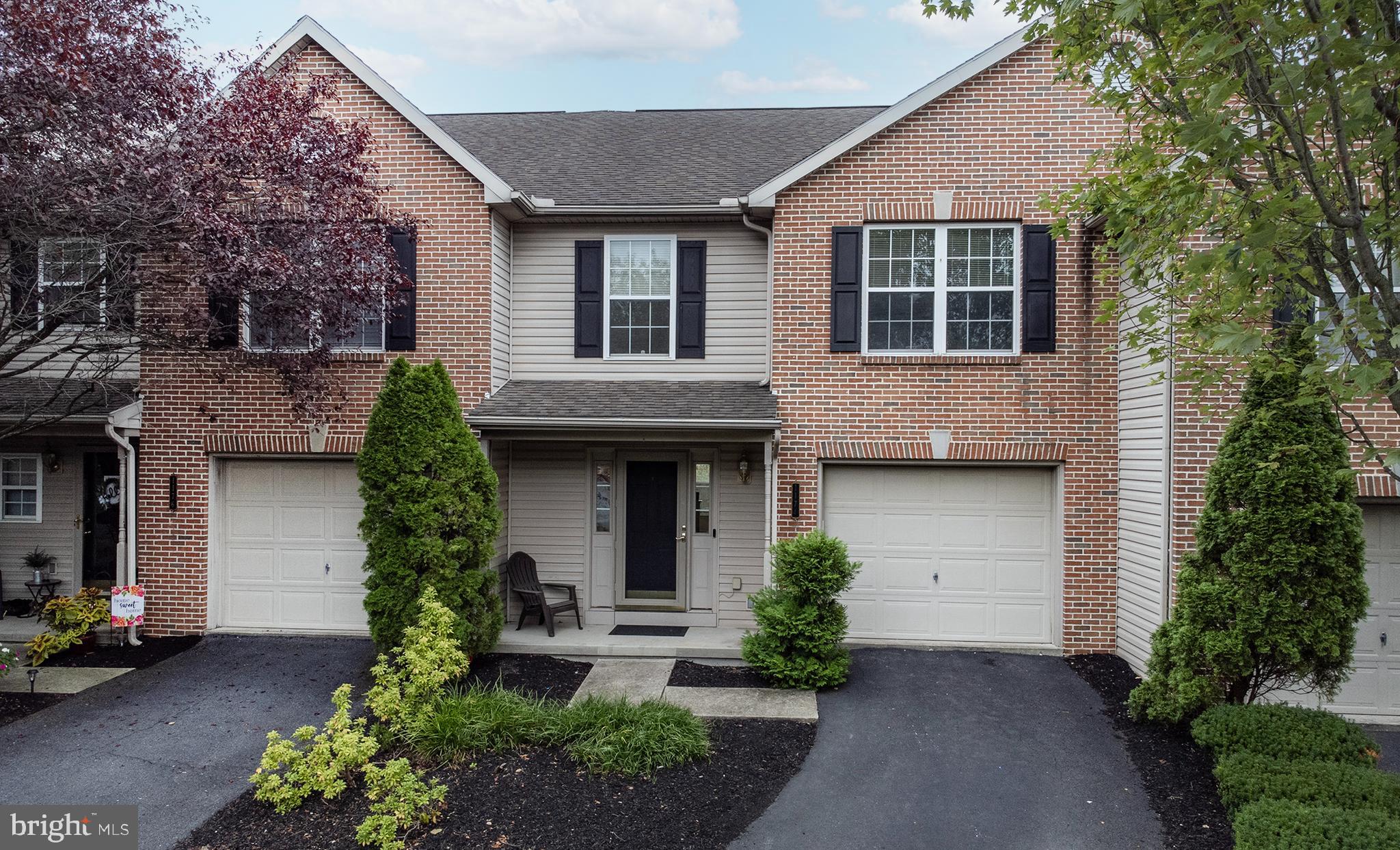 TOWNES AT CROSS CREEK - Residential