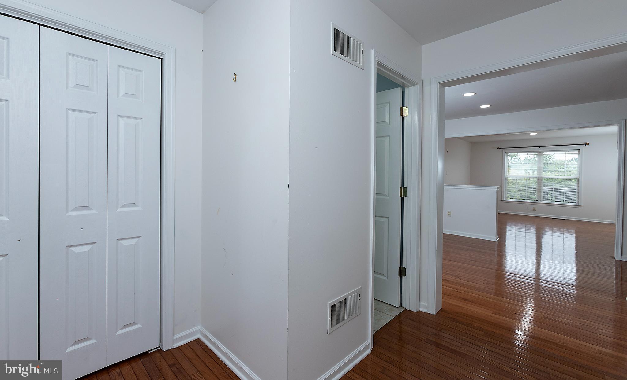 TOWNES AT CROSS CREEK - Residential