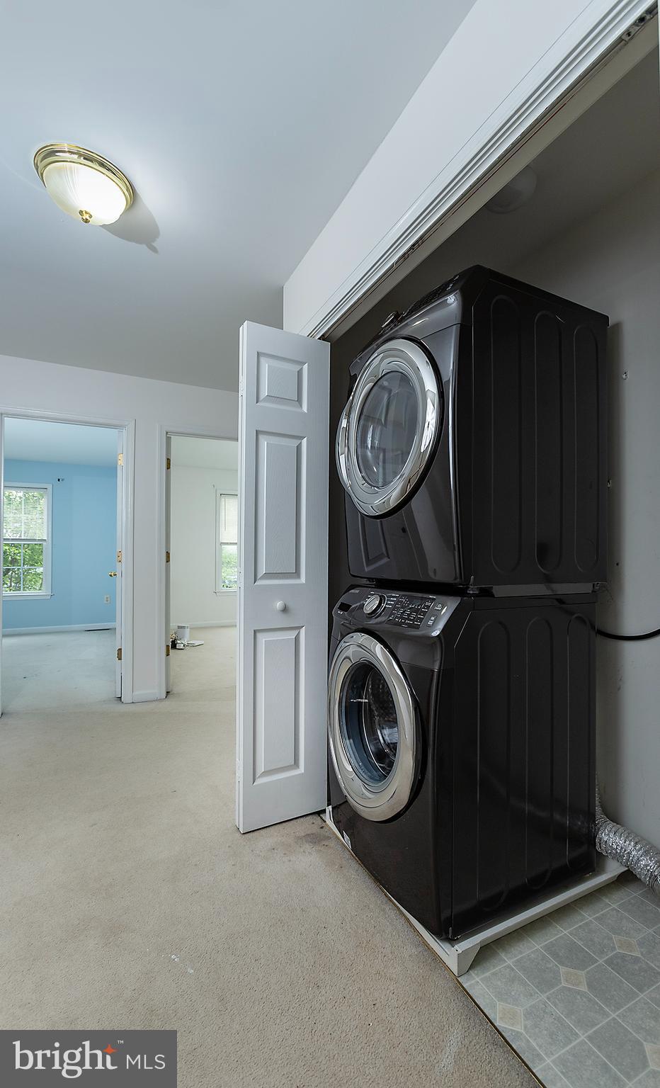 TOWNES AT CROSS CREEK - Residential