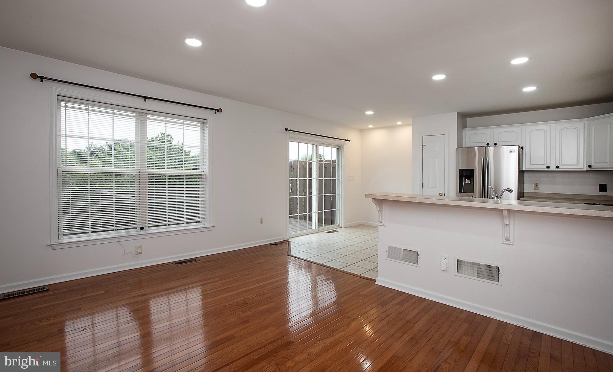 TOWNES AT CROSS CREEK - Residential