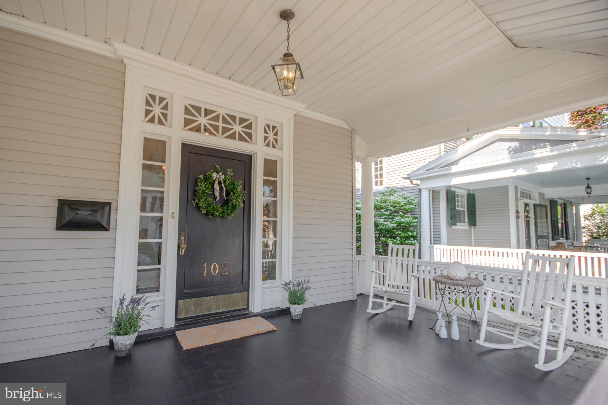 102 W WILLIAM STREET