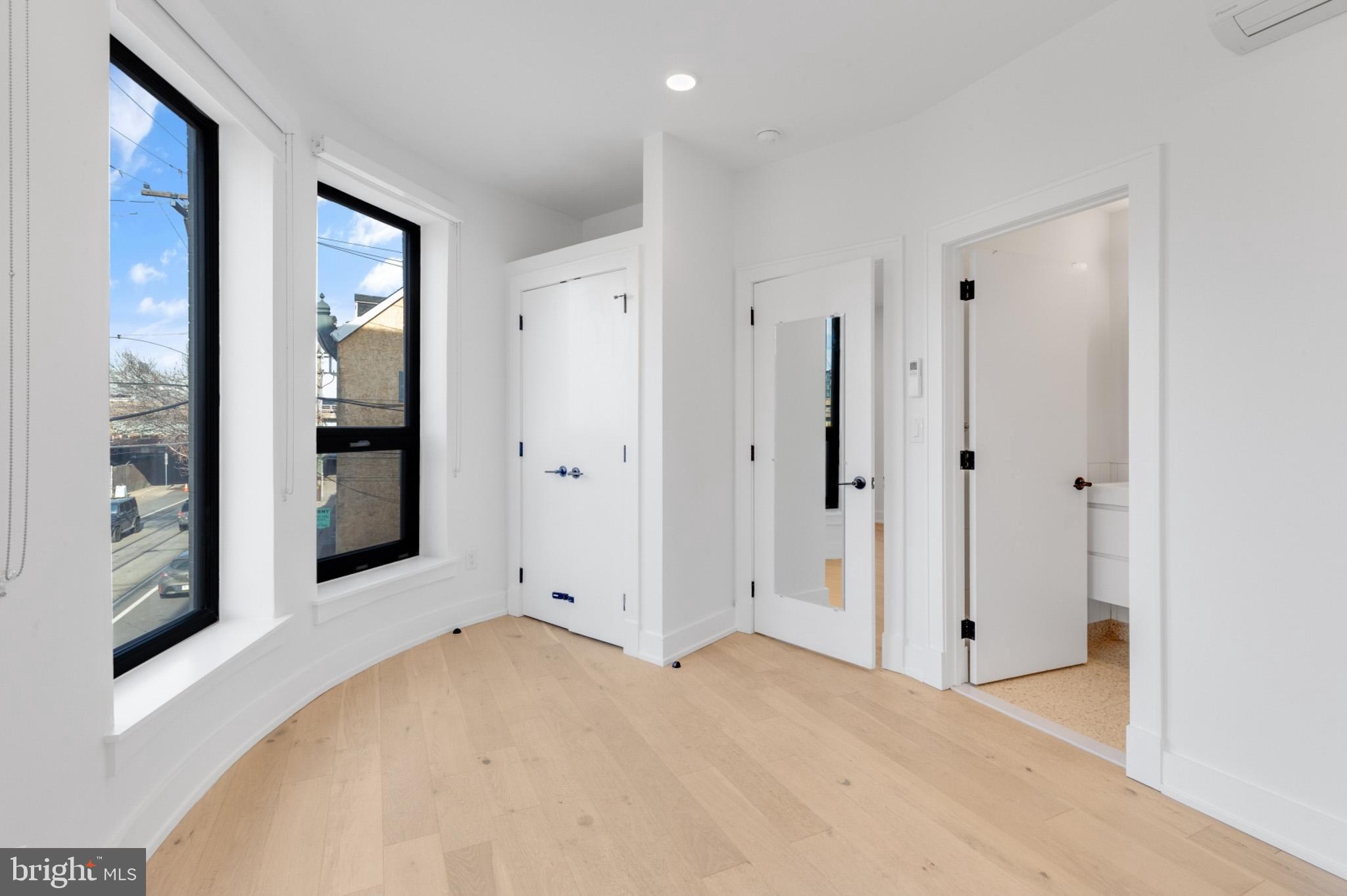 FISHTOWN - Residential Lease