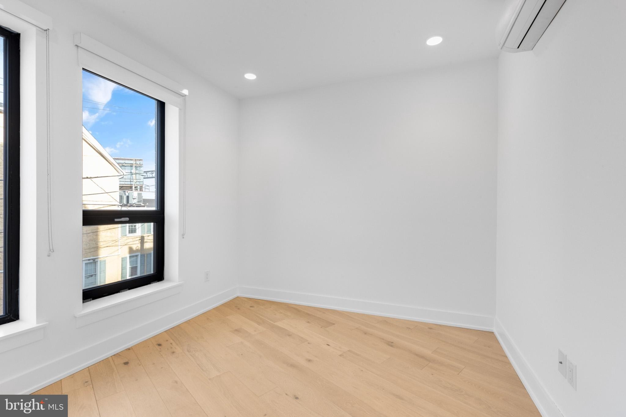 FISHTOWN - Residential Lease