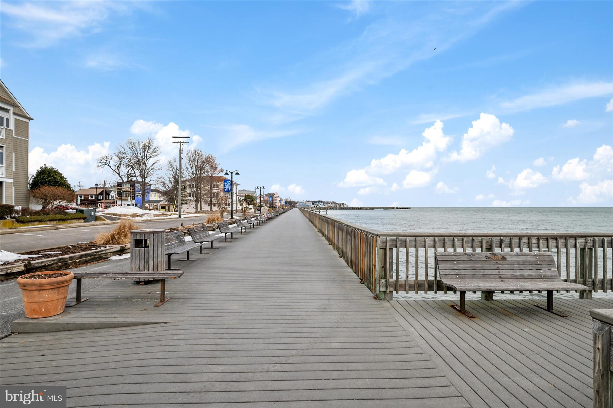 NORTH CHESAPEAKE BEACH - Residential